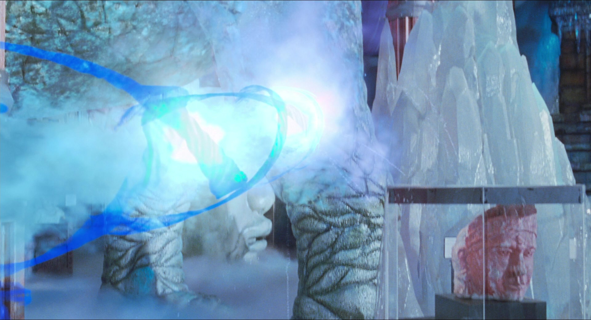 Batman & Robin (1997), wide, 1.85:1 — film still