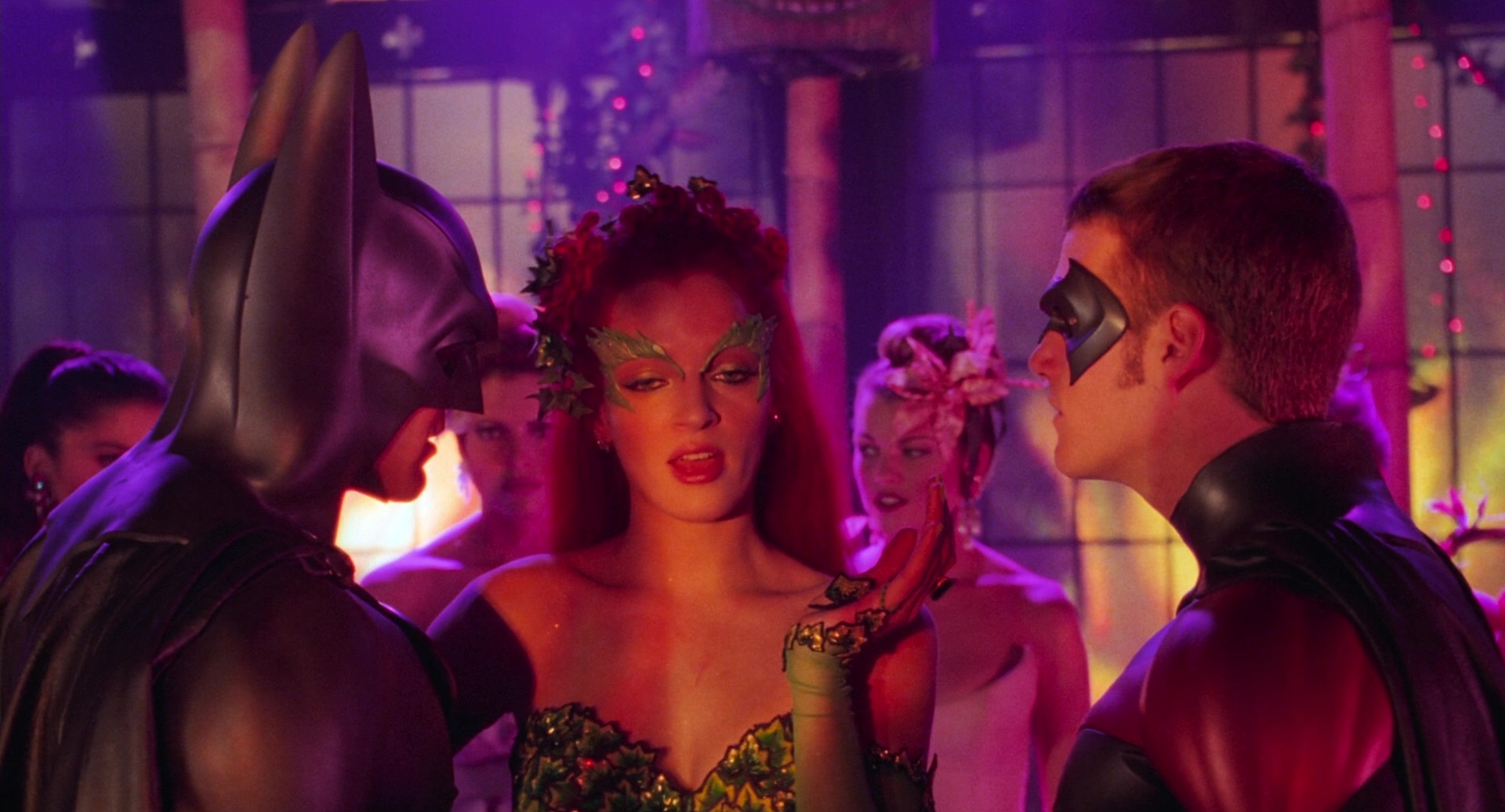 Batman & Robin (1997), wide, 1.85:1 — film still
