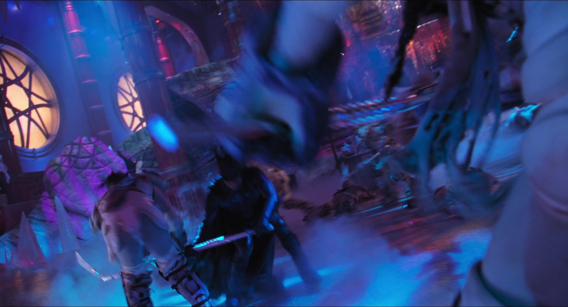 Batman & Robin (1997), wide, 1.85:1 — film still