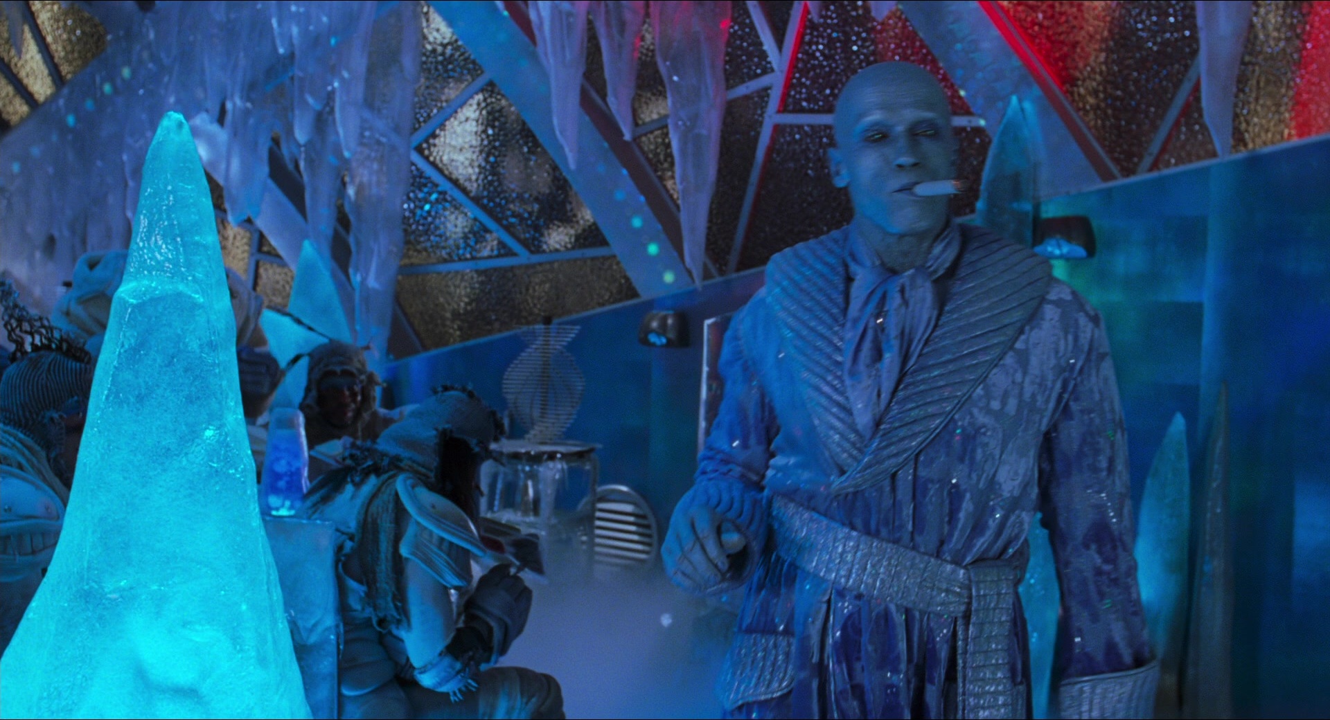 Batman & Robin (1997), wide, 1.85:1 — film still