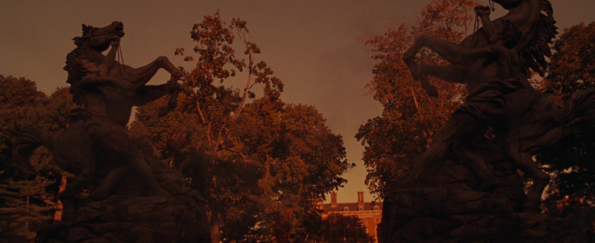 Batman & Robin (1997), wide, 2.45:1 — film still
