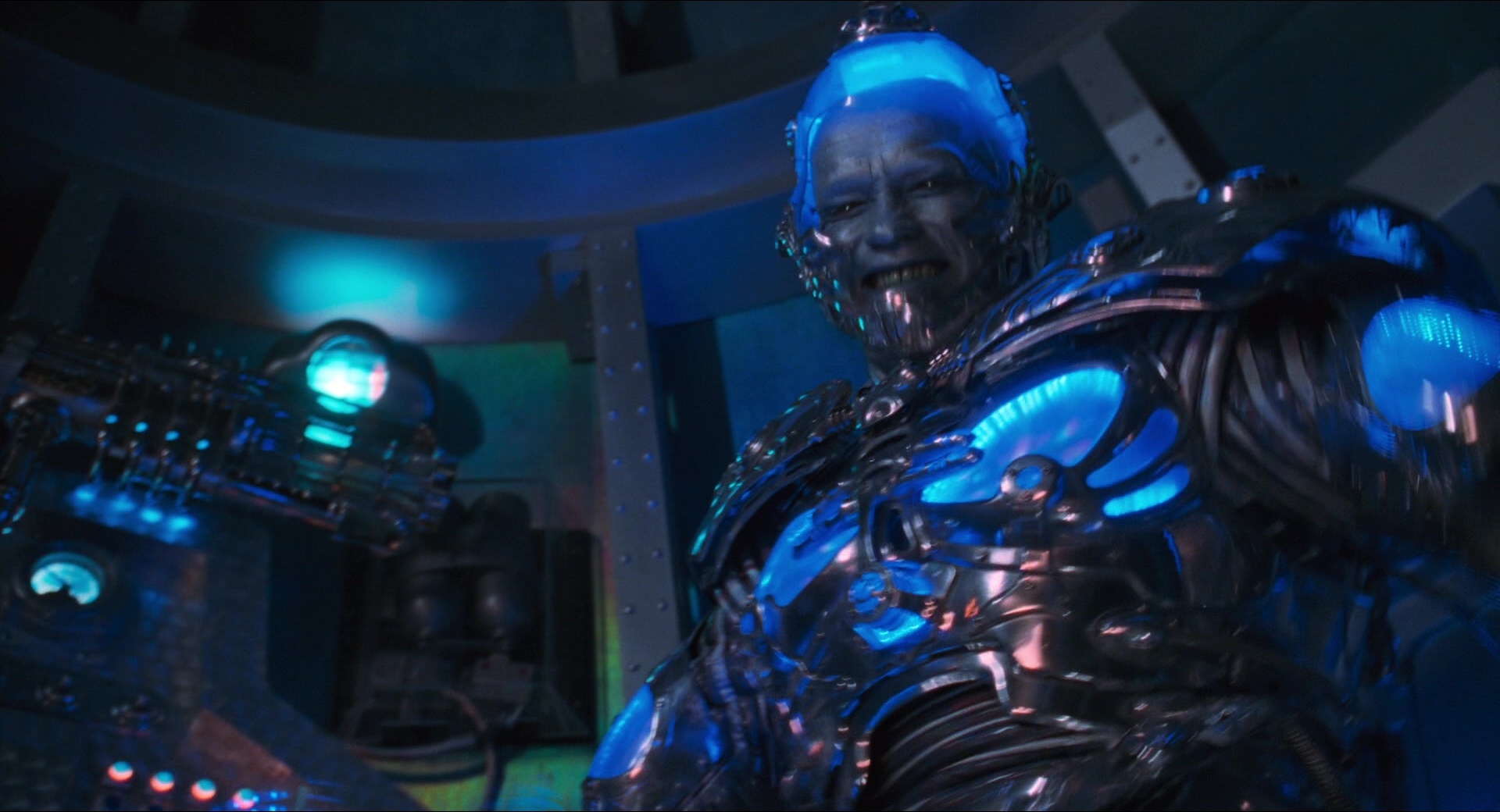 Batman & Robin (1997), wide, 1.85:1 — film still