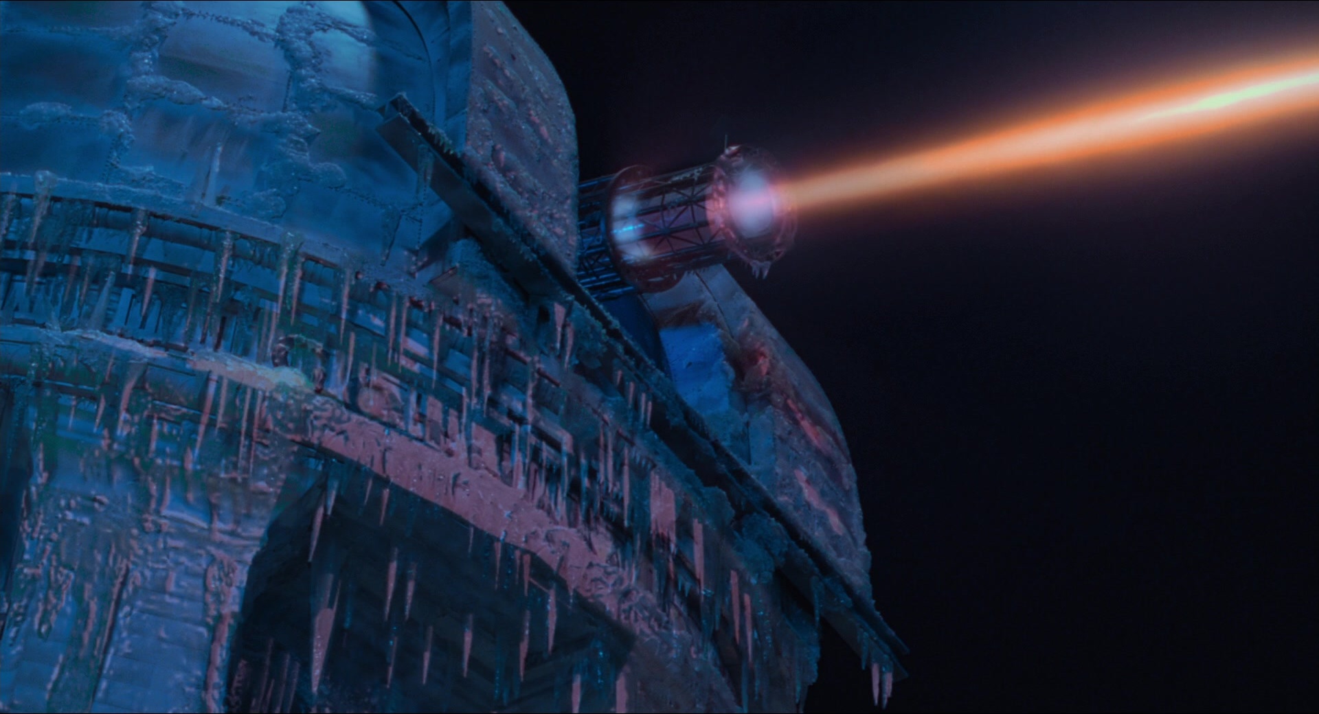 Batman & Robin (1997), wide, 1.85:1 — film still