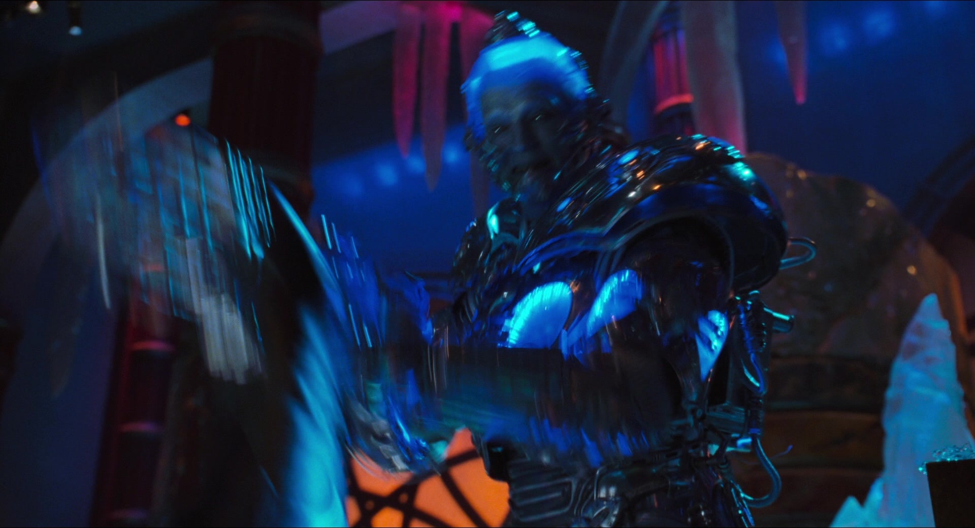 Batman & Robin (1997), wide, 1.85:1 — film still