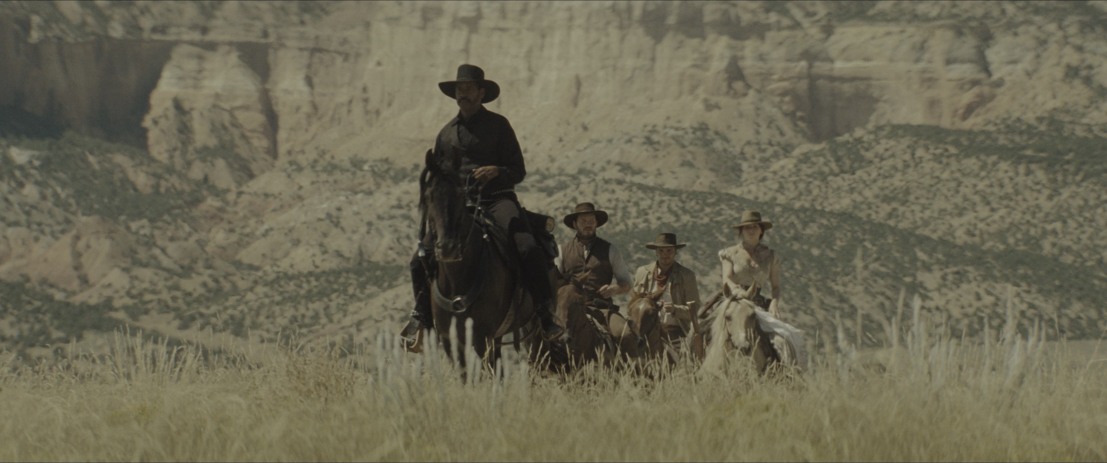 The Magnificent Seven (2016), wide, 2.39:1 — film still