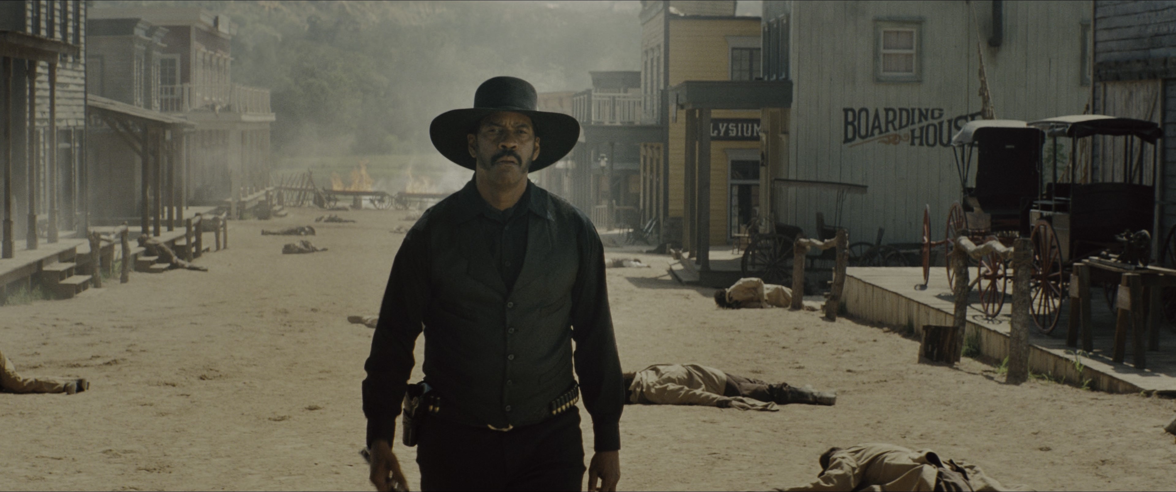 The Magnificent Seven (2016), wide, 2.39:1 — film still