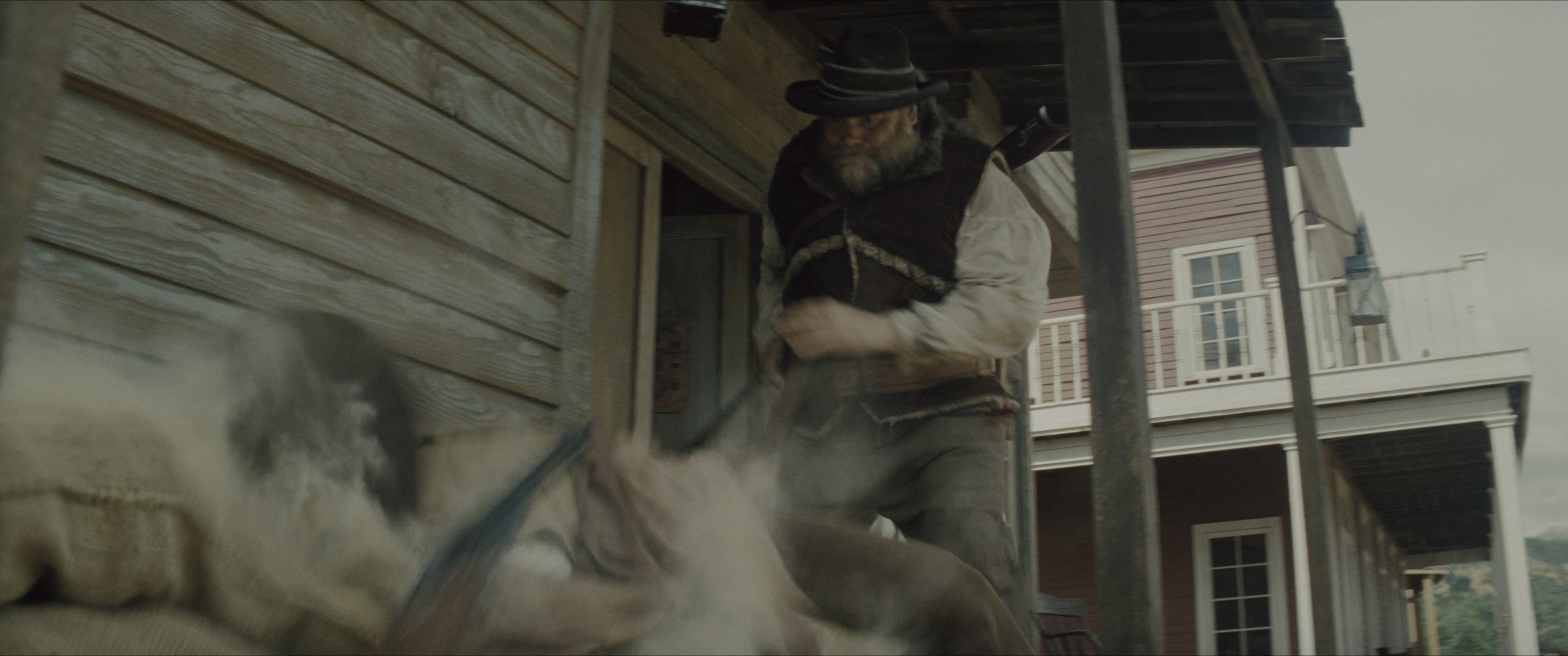 The Magnificent Seven (2016), wide, 2.39:1 — film still