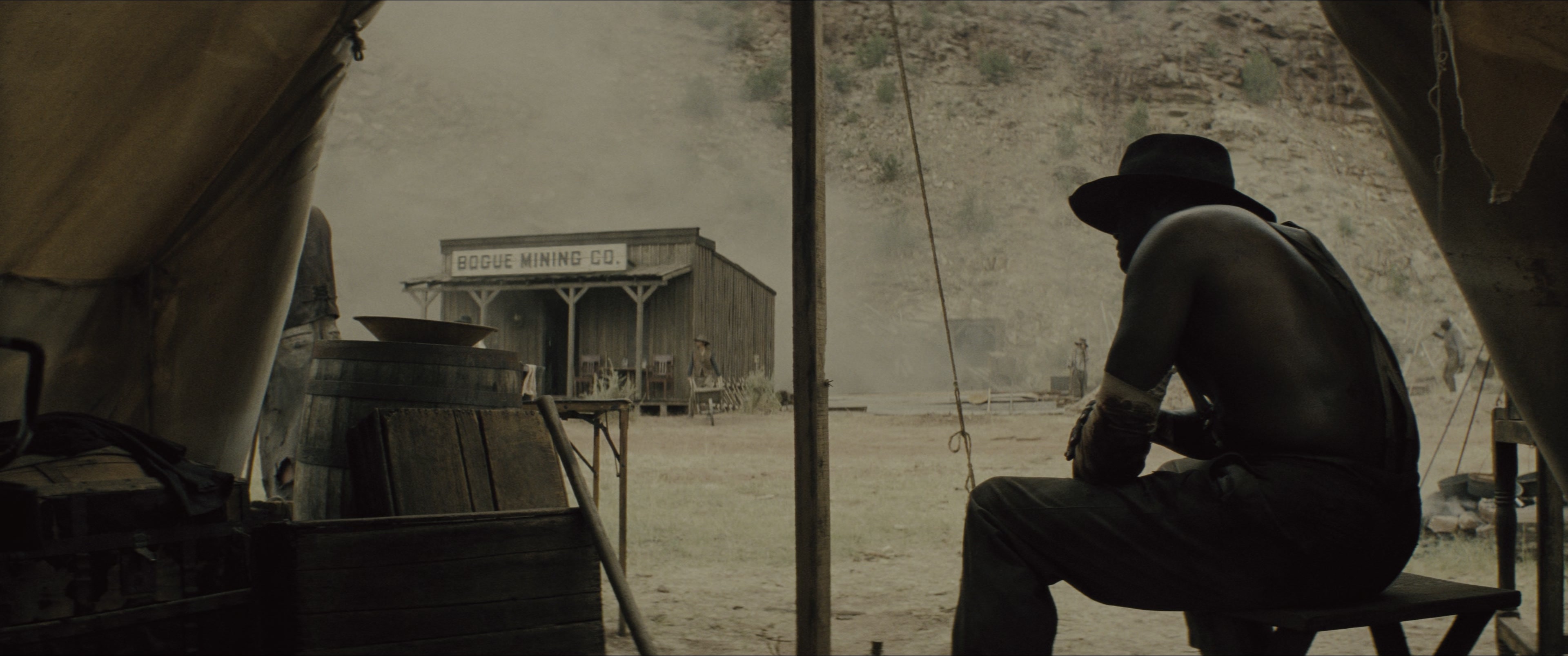 The Magnificent Seven (2016), wide, 2.39:1 — film still