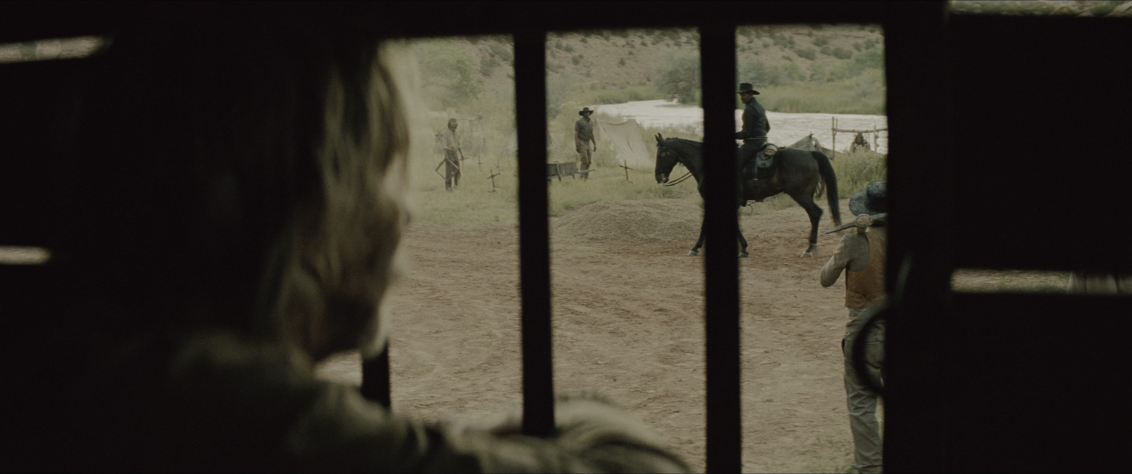 The Magnificent Seven (2016), medium, 2.39:1 — film still