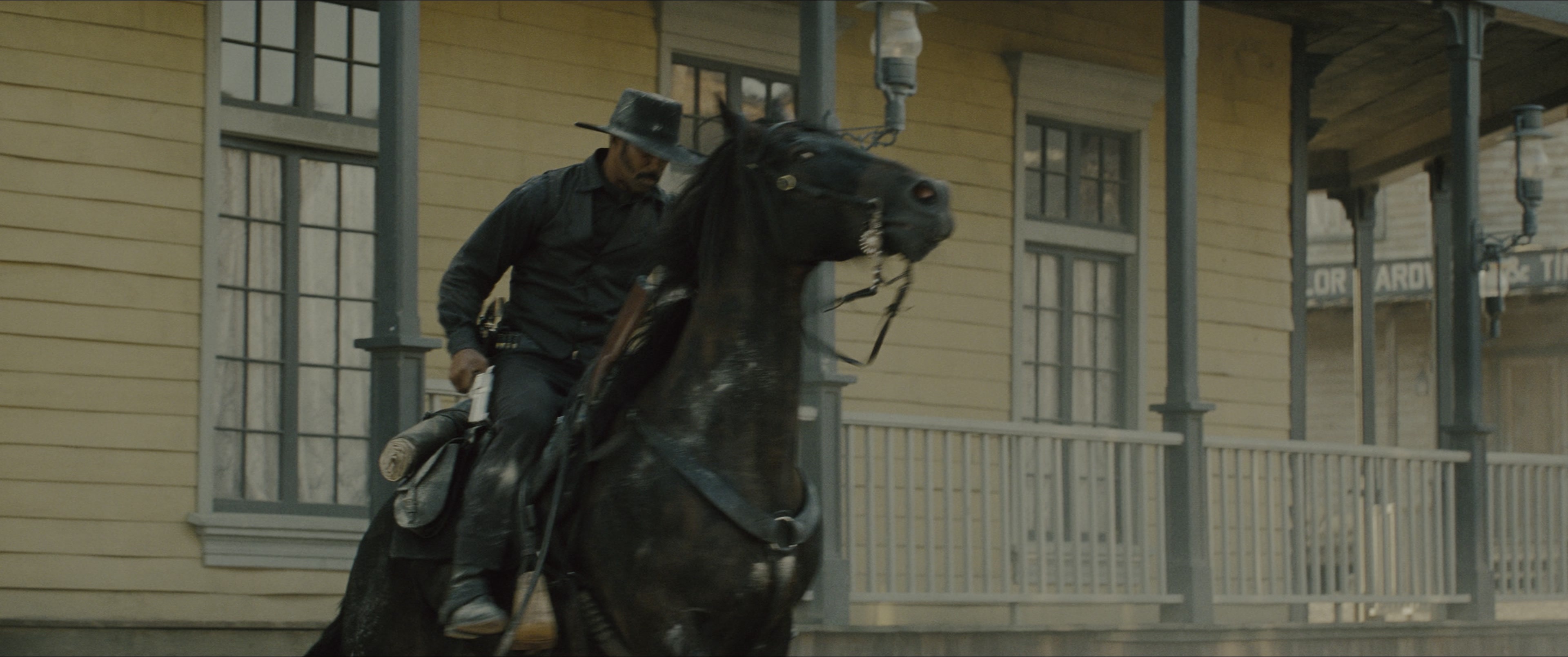 The Magnificent Seven (2016), wide, 2.39:1 — film still