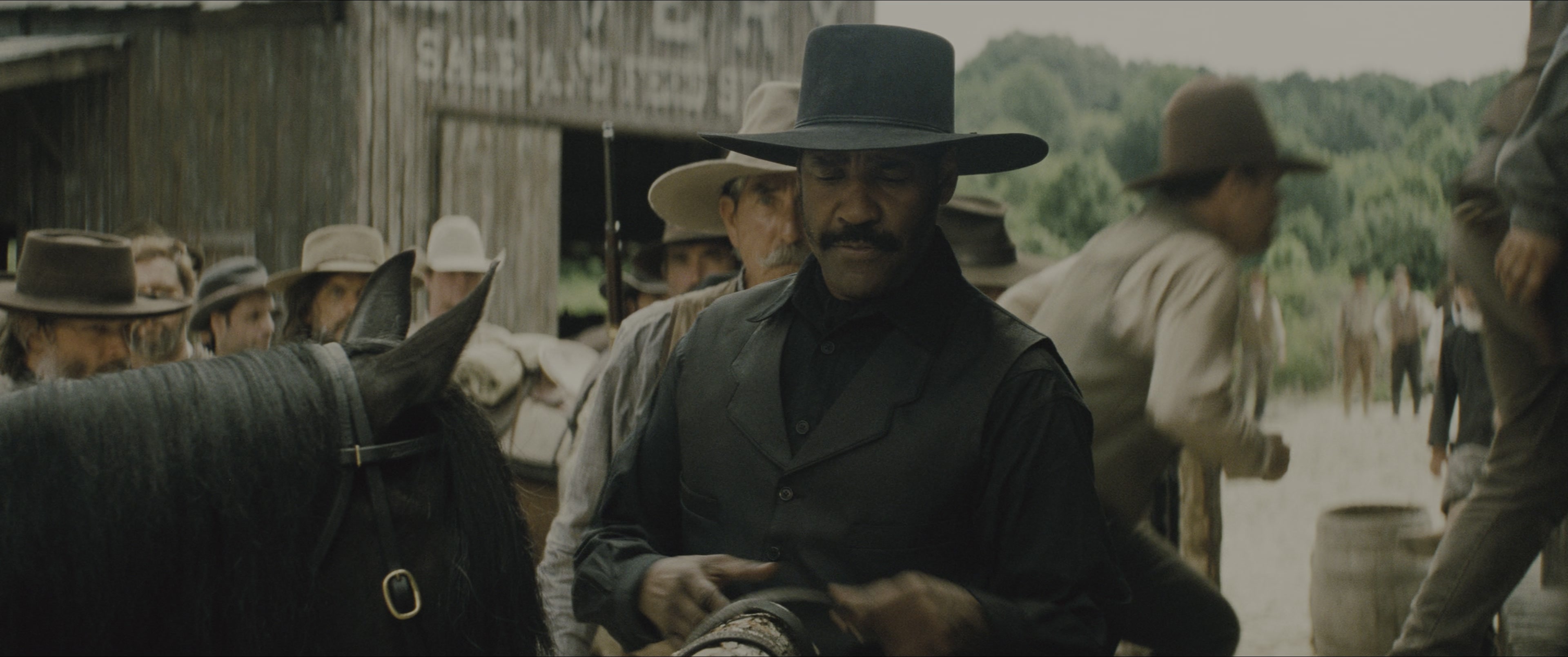 The Magnificent Seven (2016), wide, 2.39:1 — film still