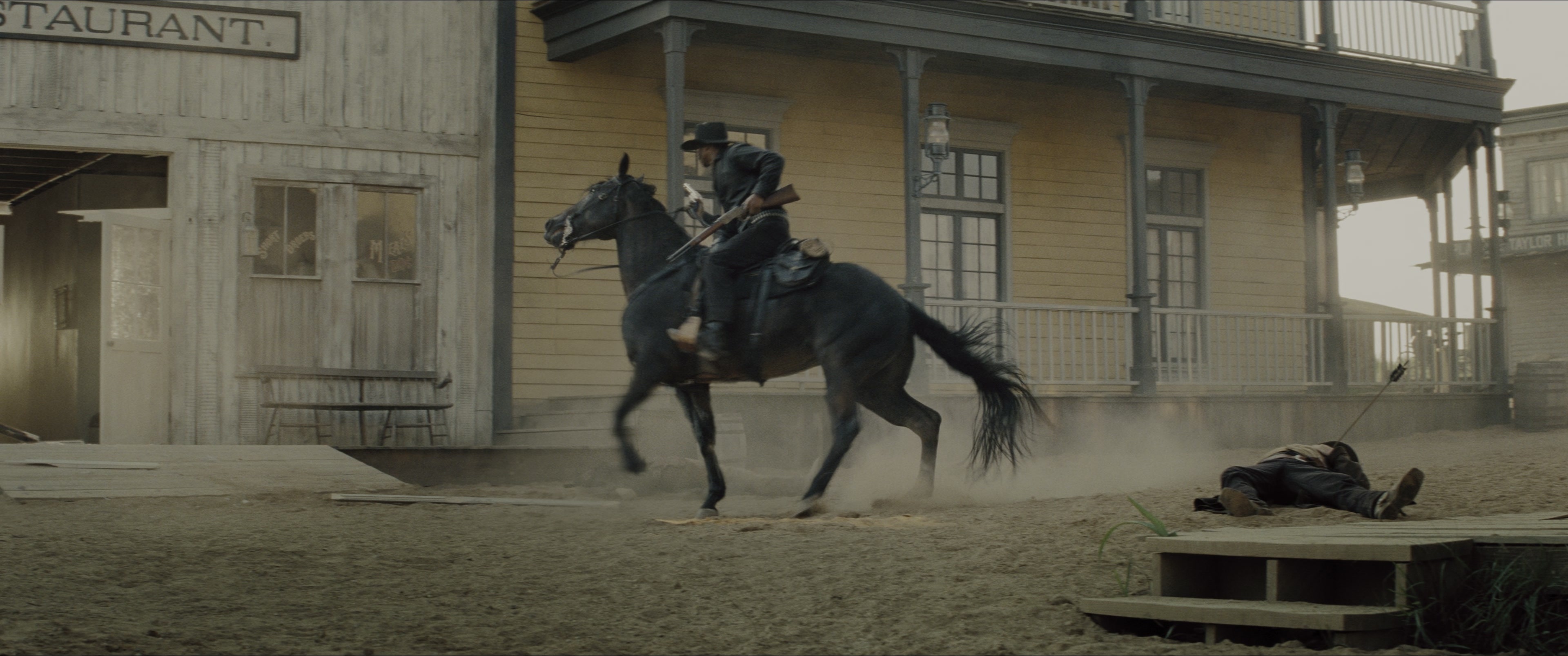The Magnificent Seven (2016), wide, 2.39:1 — film still