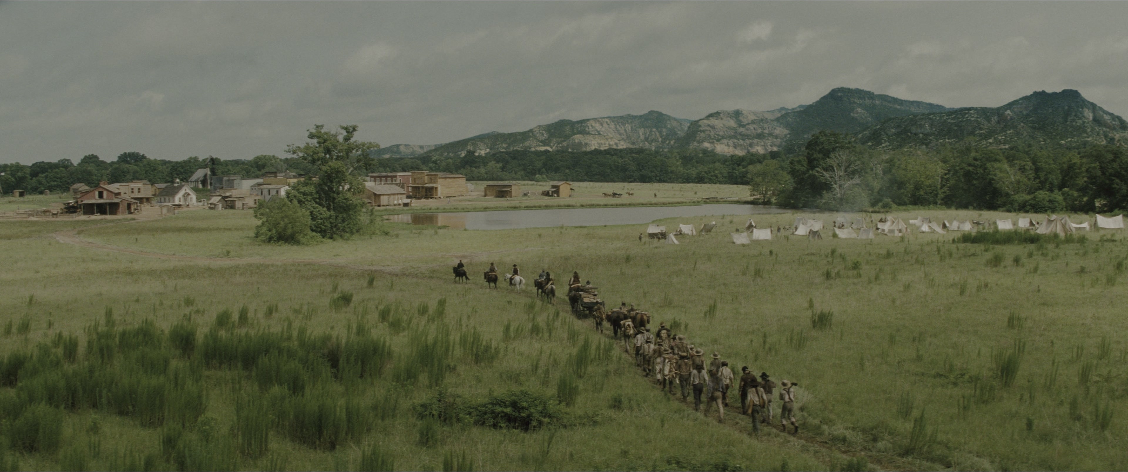 The Magnificent Seven (2016), wide, 2.39:1 — film still