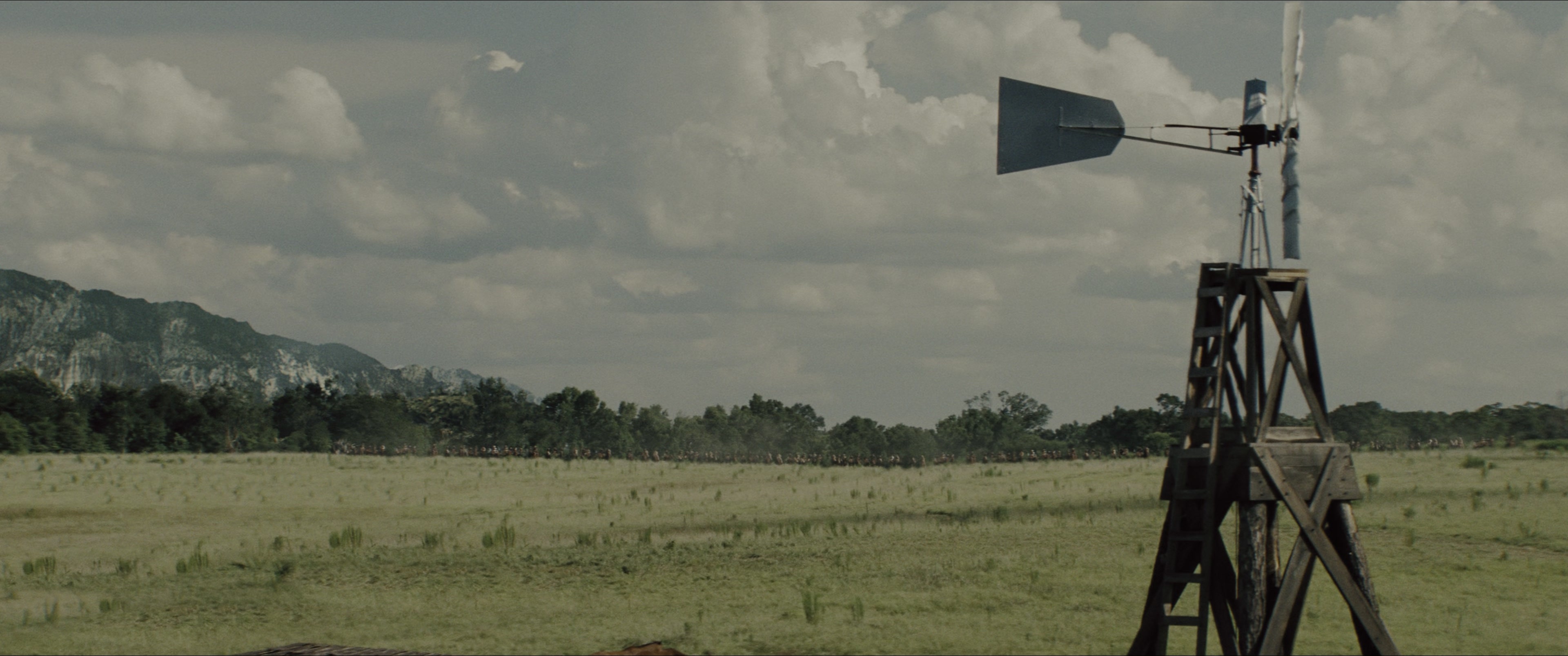 The Magnificent Seven (2016), wide, 2.39:1 — film still
