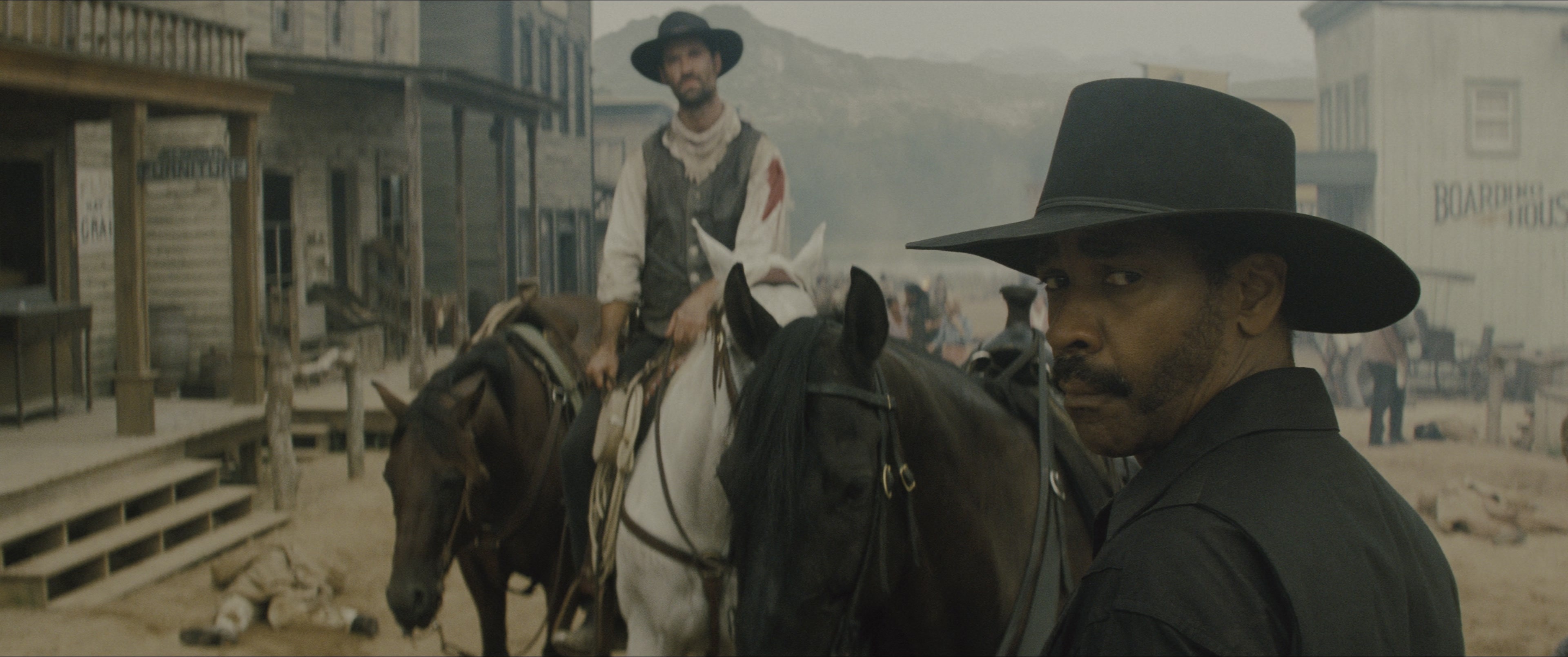 The Magnificent Seven (2016), wide, 2.39:1 — film still