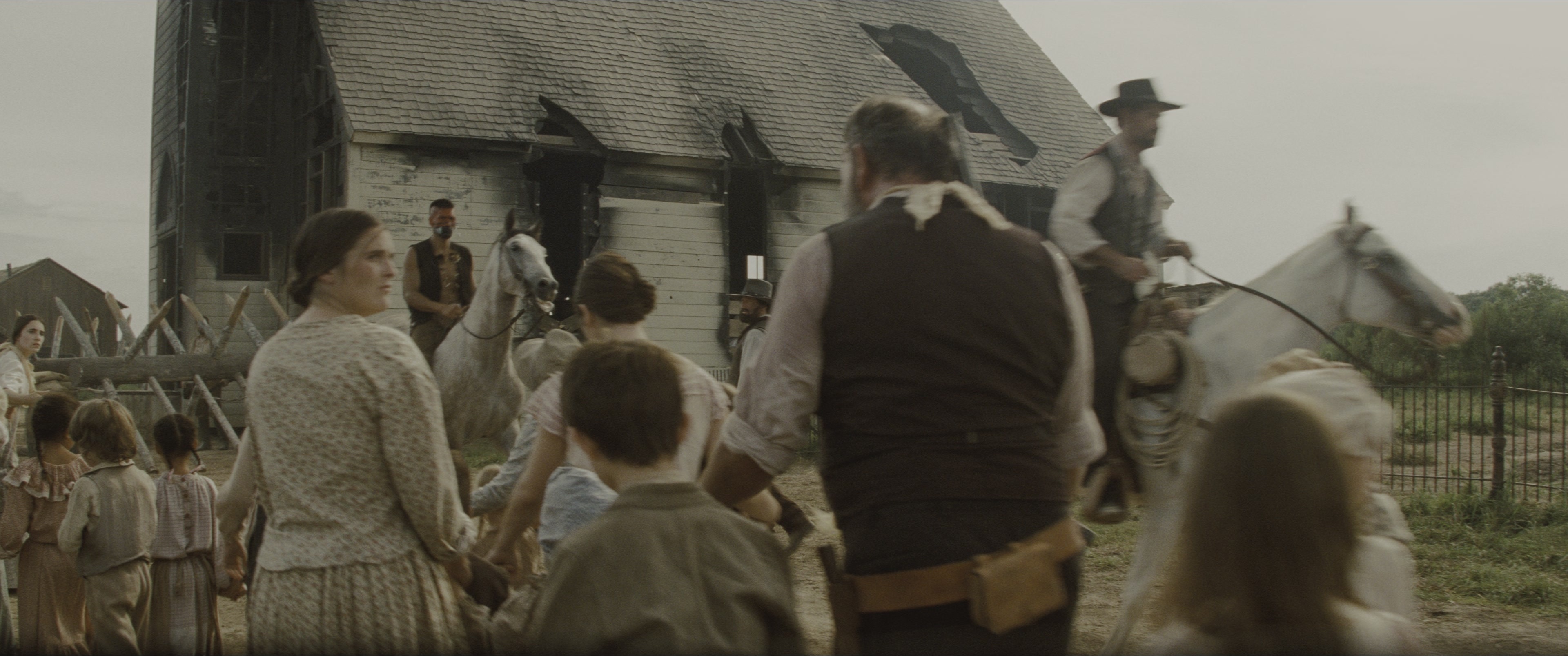 The Magnificent Seven (2016), wide, 2.39:1 — film still