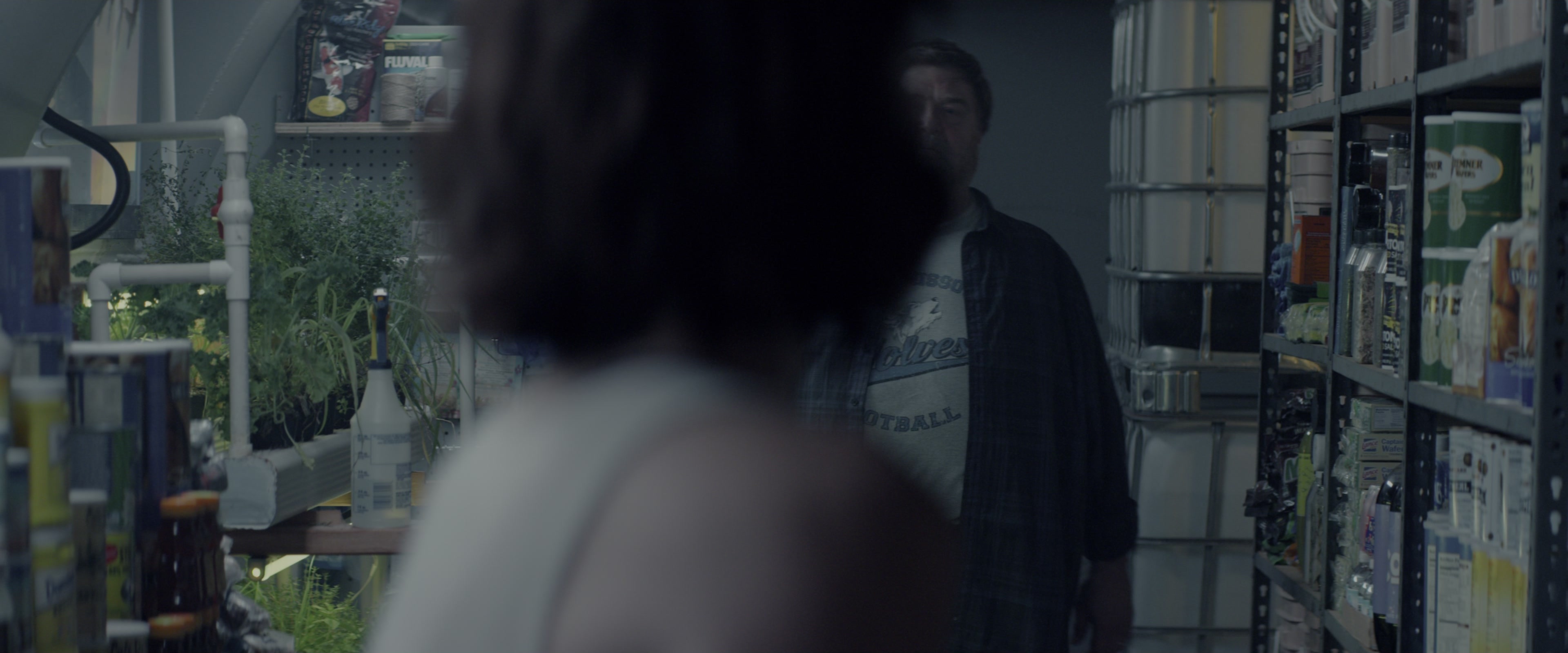 10 Cloverfield Lane (2016), wide, 2.40:1 — film still