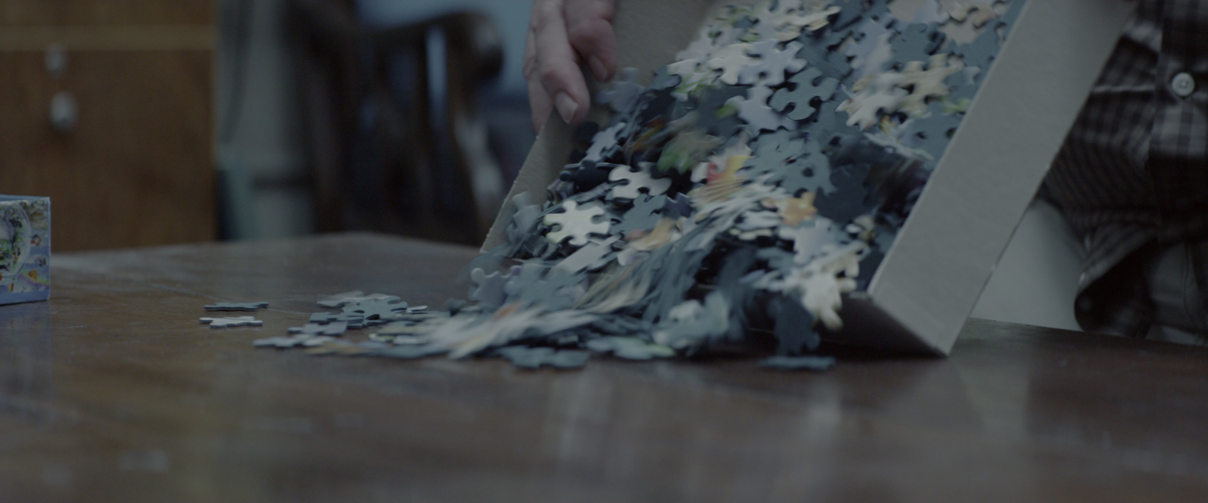10 Cloverfield Lane (2016), wide, 2.40:1 — film still