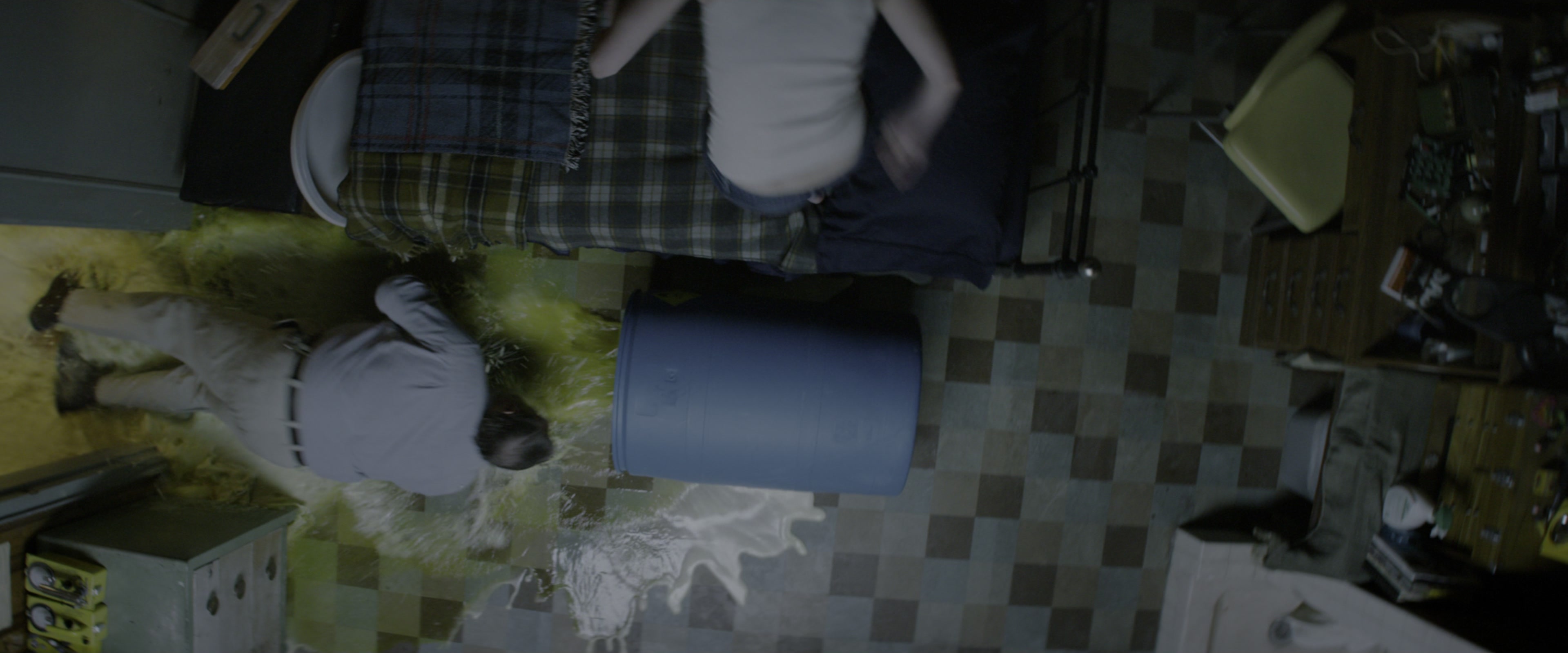 10 Cloverfield Lane (2016), wide, 2.40:1 — film still