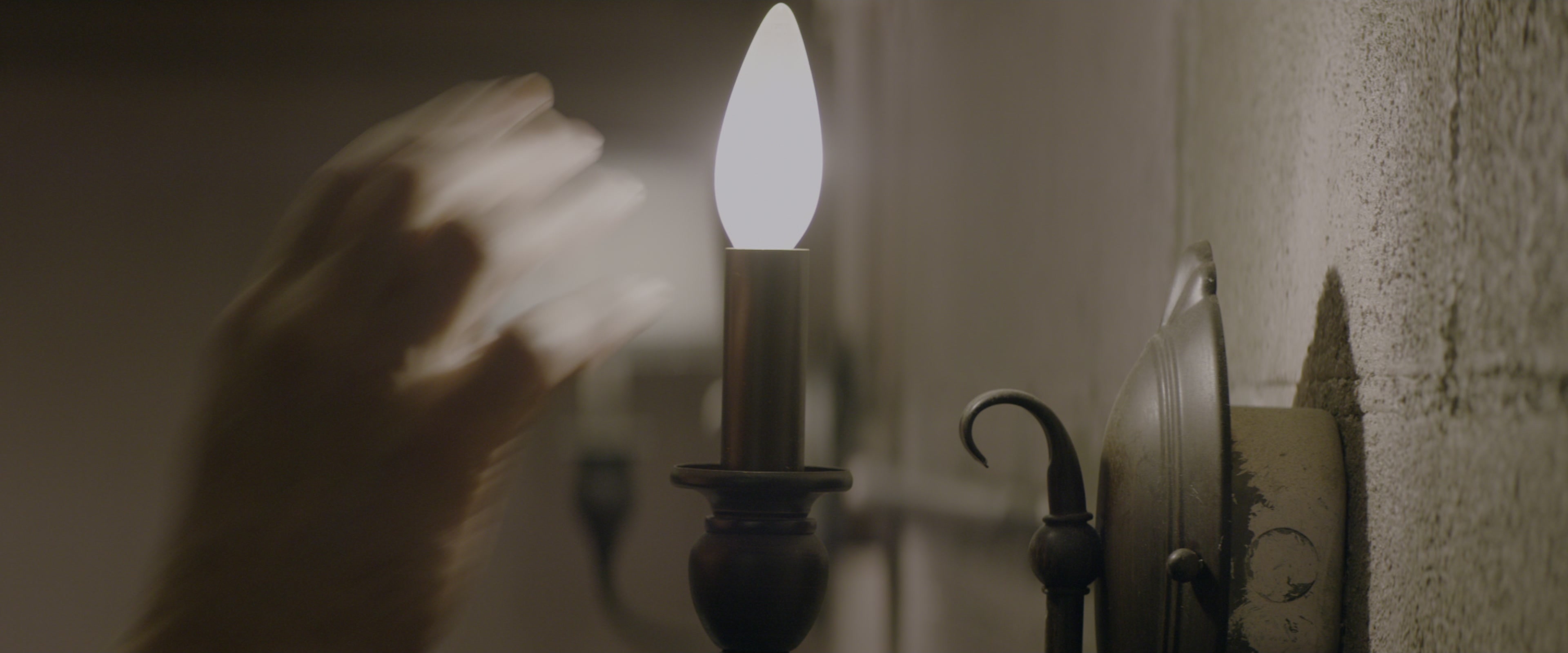 10 Cloverfield Lane (2016), unknown, 2.40:1 — film still