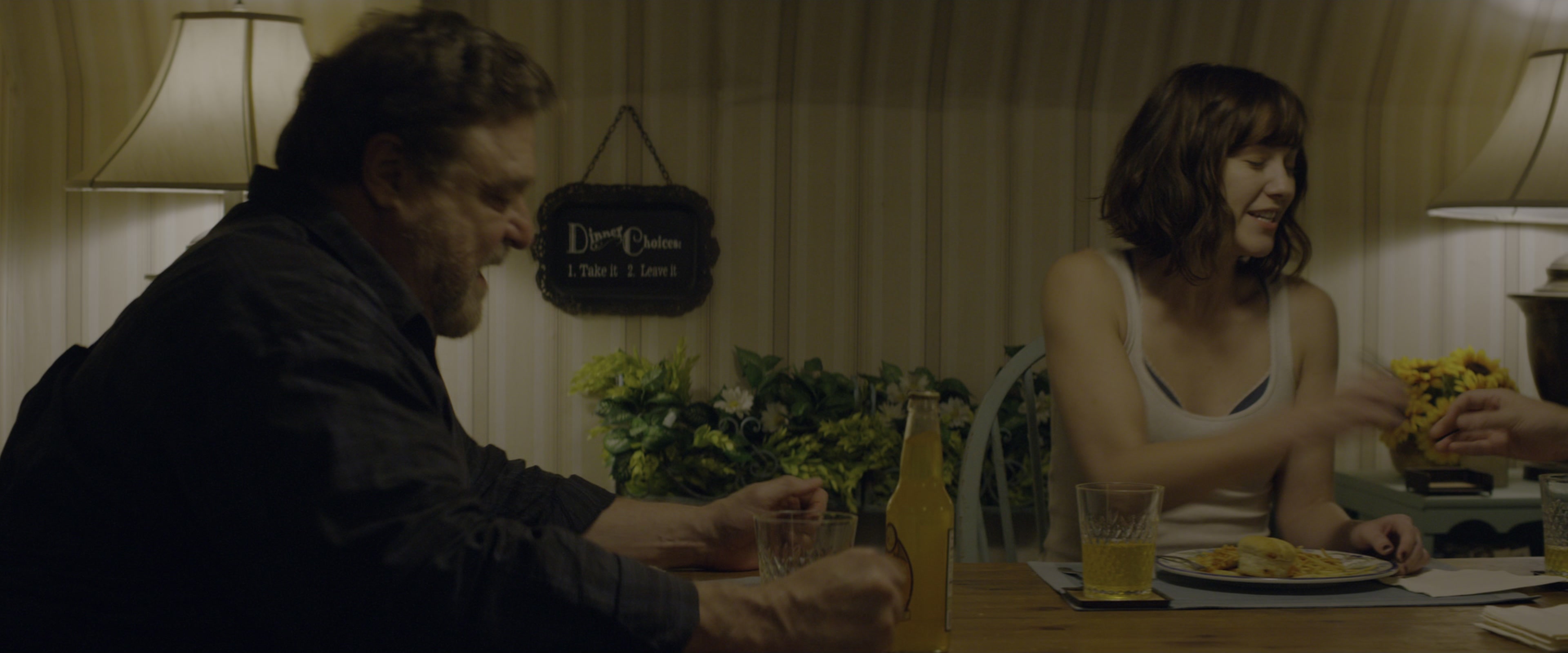 10 Cloverfield Lane (2016), wide, 2.40:1 — film still
