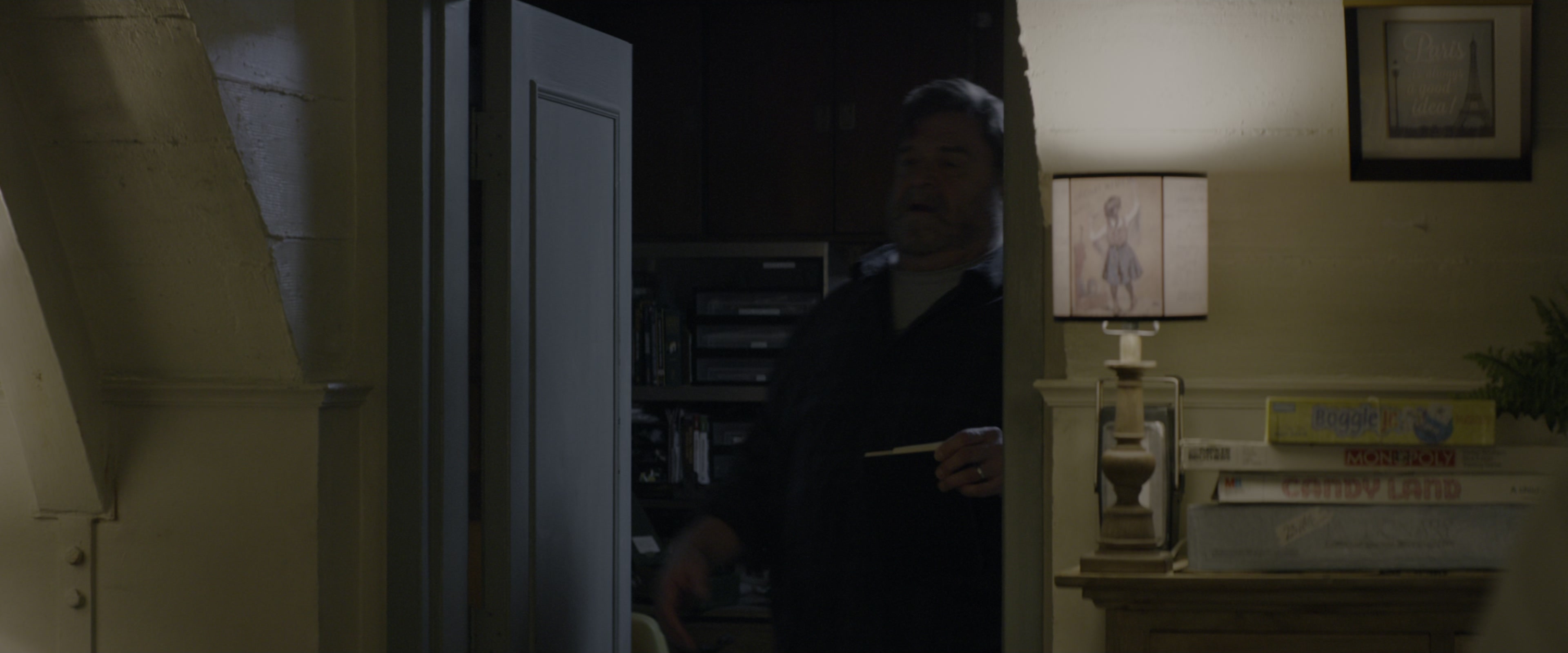 10 Cloverfield Lane (2016), wide, 2.40:1 — film still
