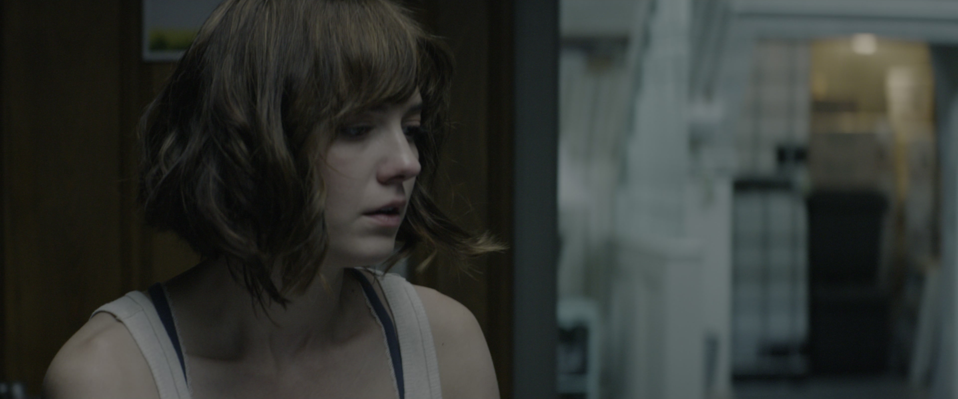 10 Cloverfield Lane (2016), wide, 2.40:1 — film still