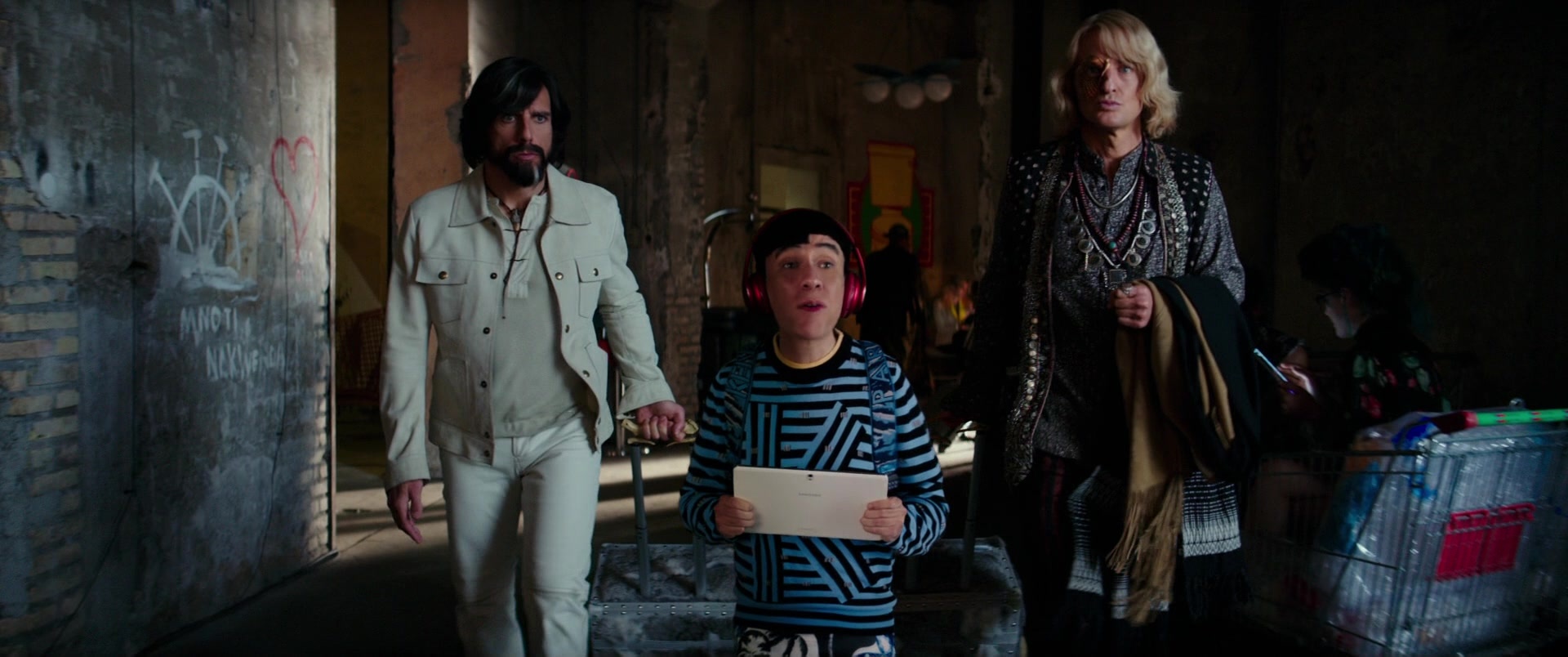 Zoolander 2 (2016), wide, 2.39:1 — film still