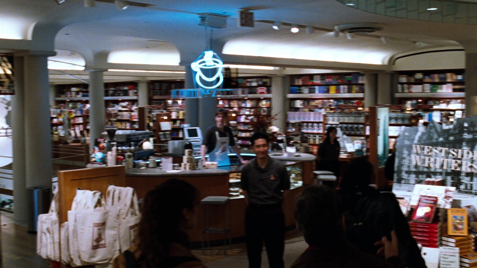 You've Got Mail (1998), wide, 1.78:1 — film still