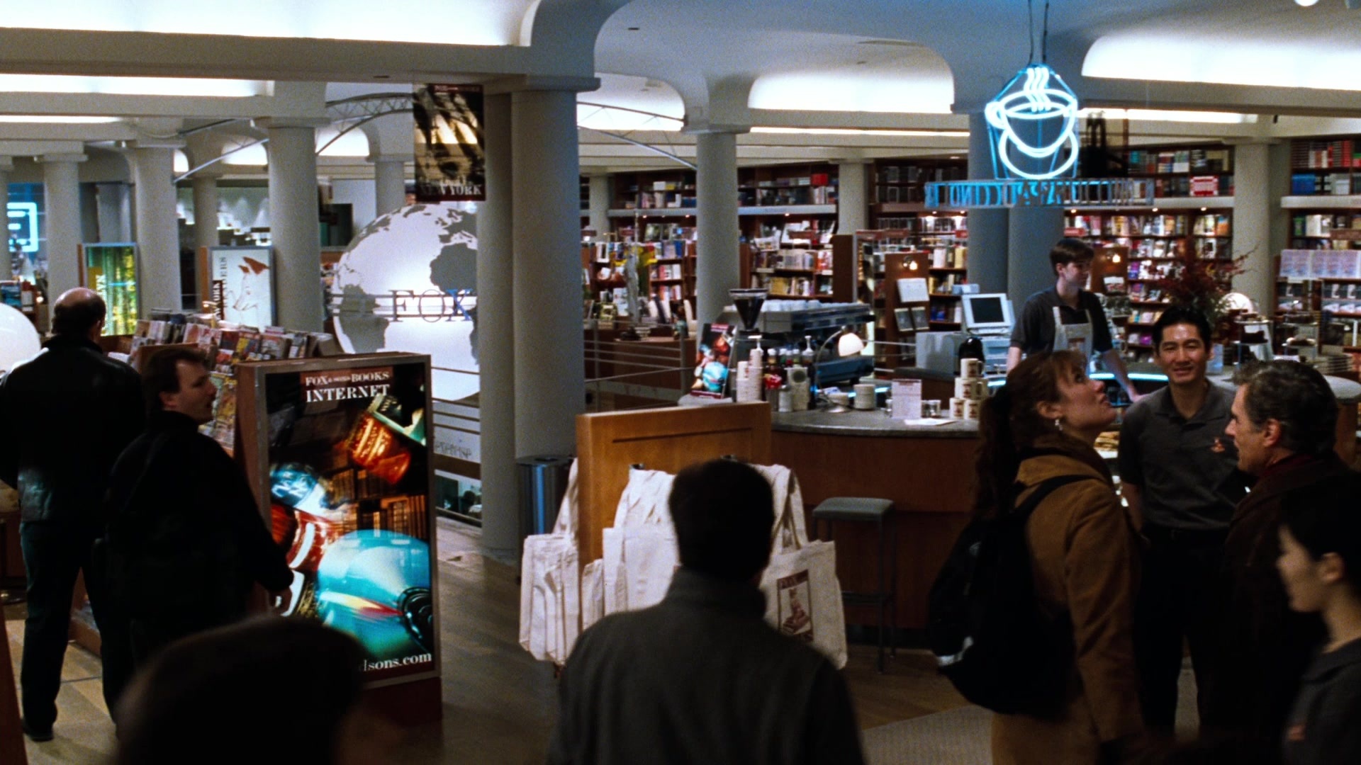 You've Got Mail (1998), wide, 1.78:1 — film still