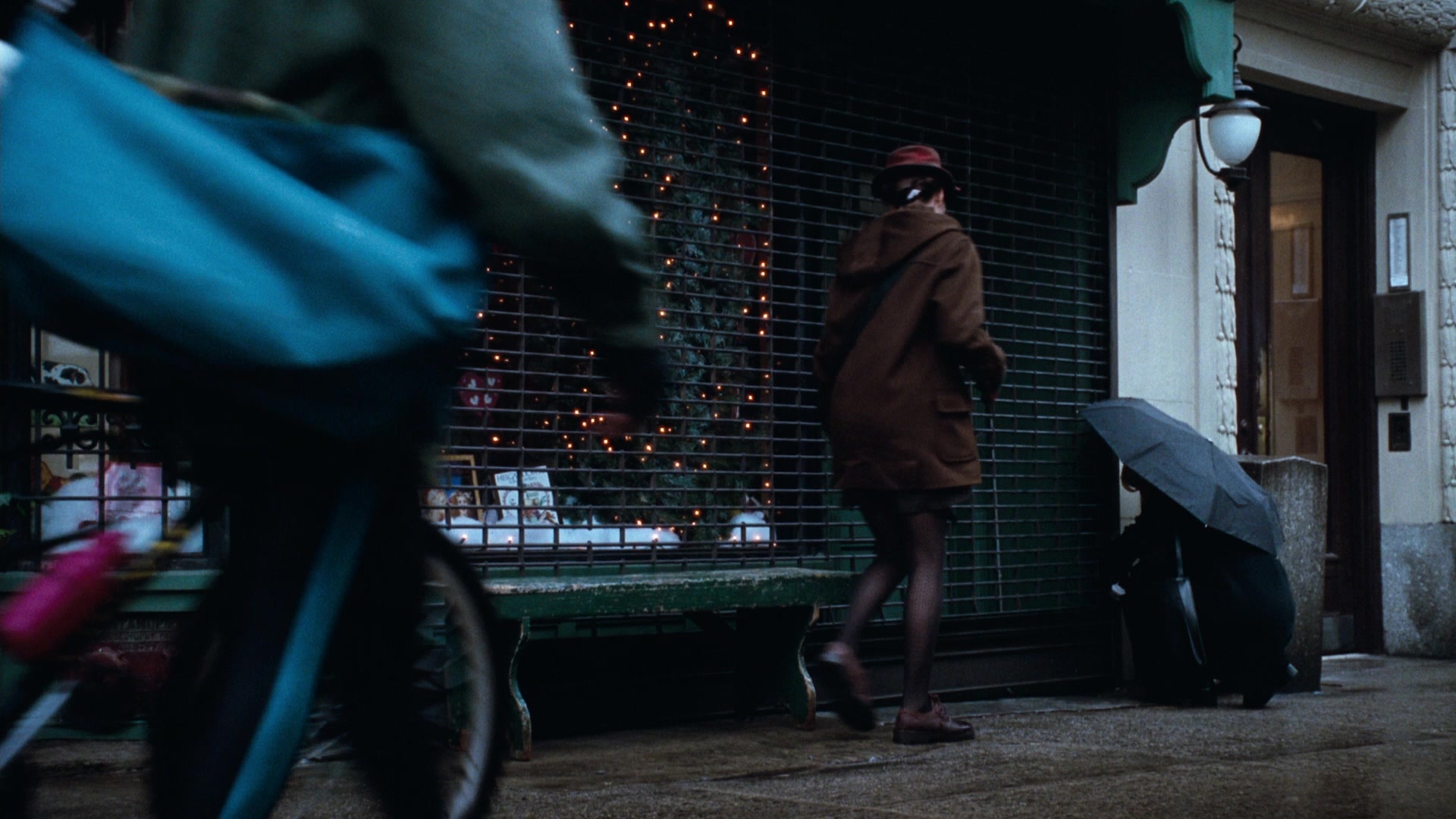 You've Got Mail (1998), medium, 1.78:1 — film still