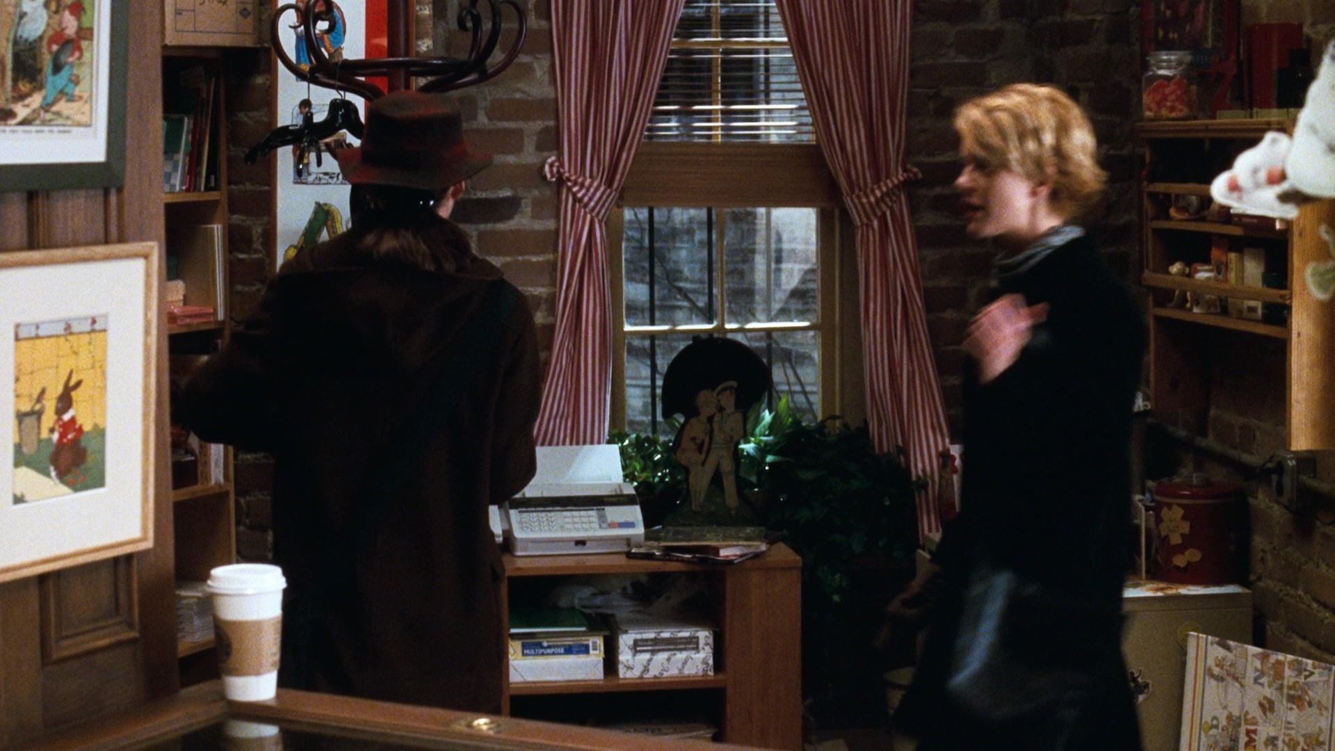 You've Got Mail (1998), wide, 1.78:1 — film still