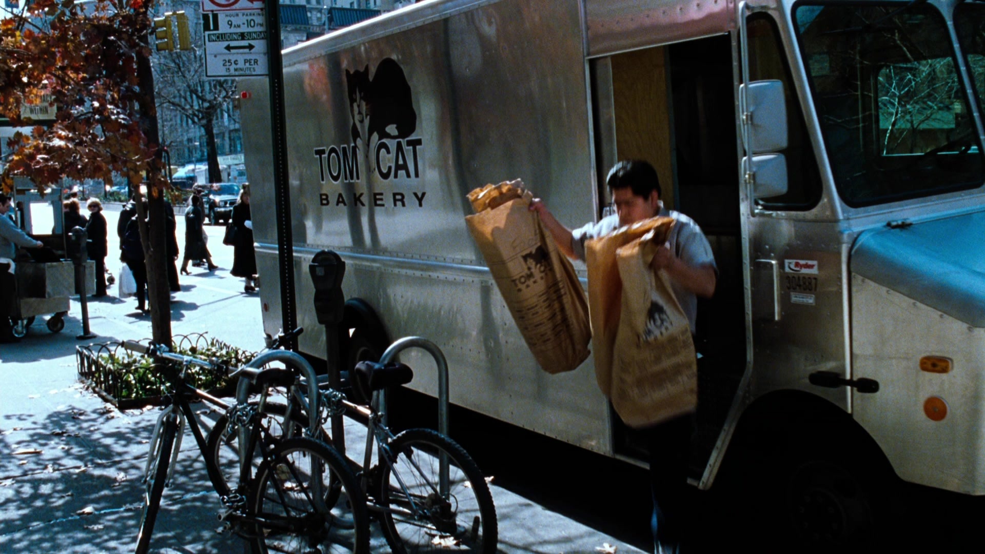 You've Got Mail (1998), wide, 1.78:1 — film still