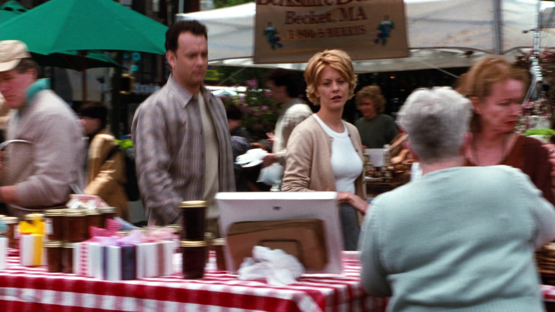 You've Got Mail (1998), wide, 1.78:1 — film still