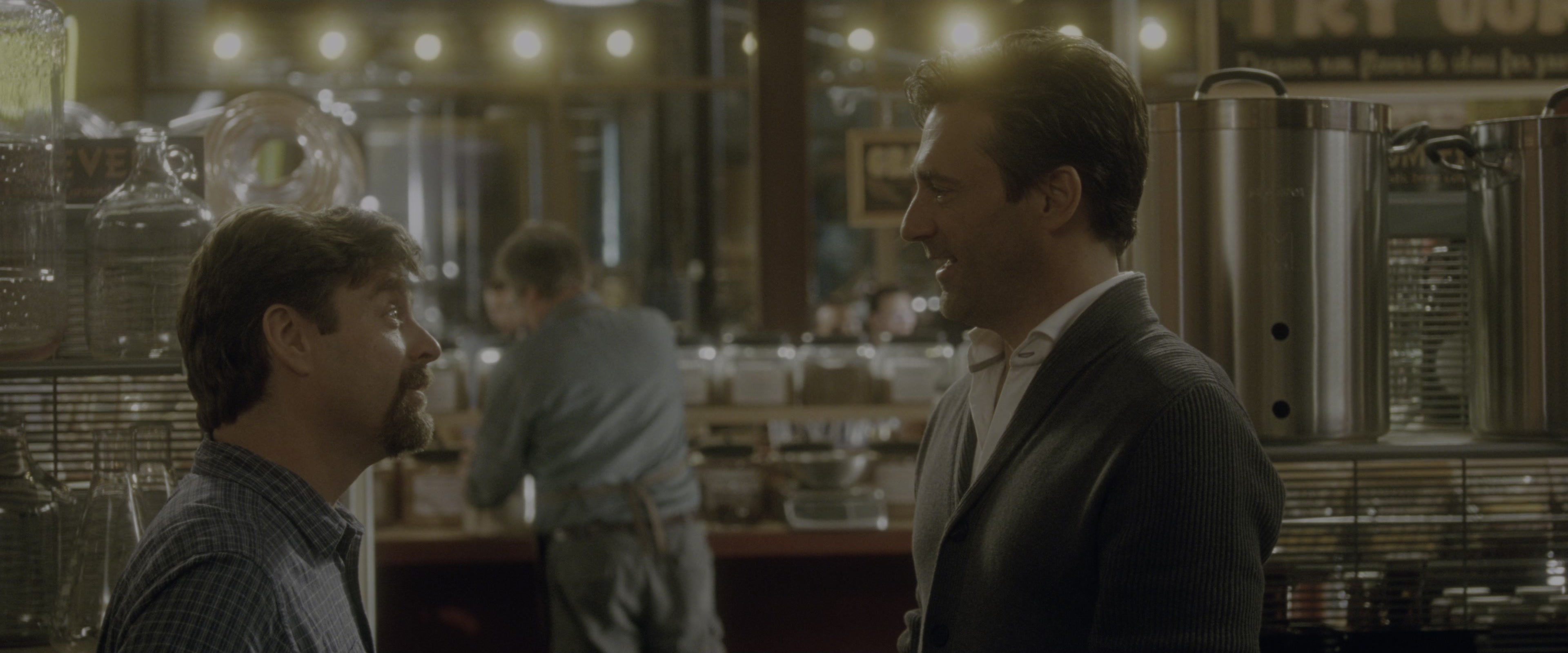 Keeping Up with the Joneses (2016), wide, 2.40:1 — film still