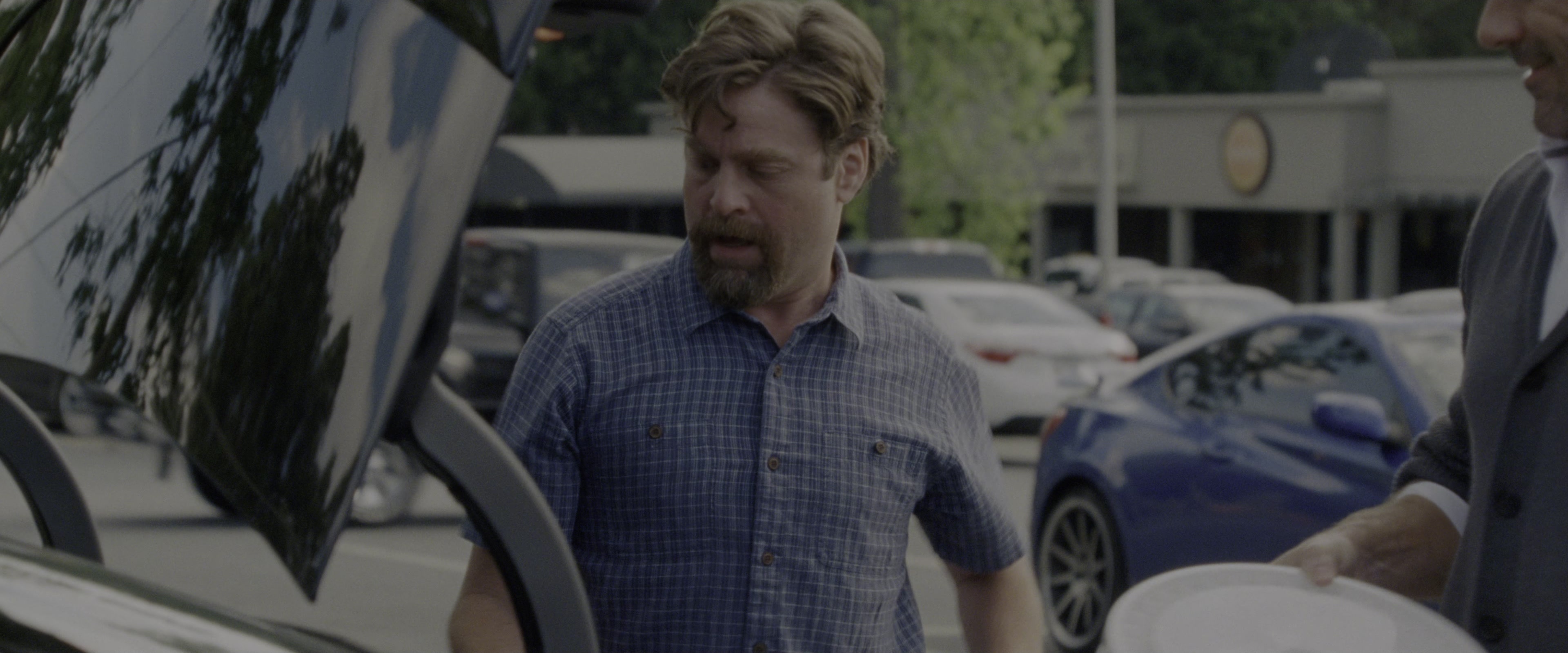 Keeping Up with the Joneses (2016), wide, 2.40:1 — film still