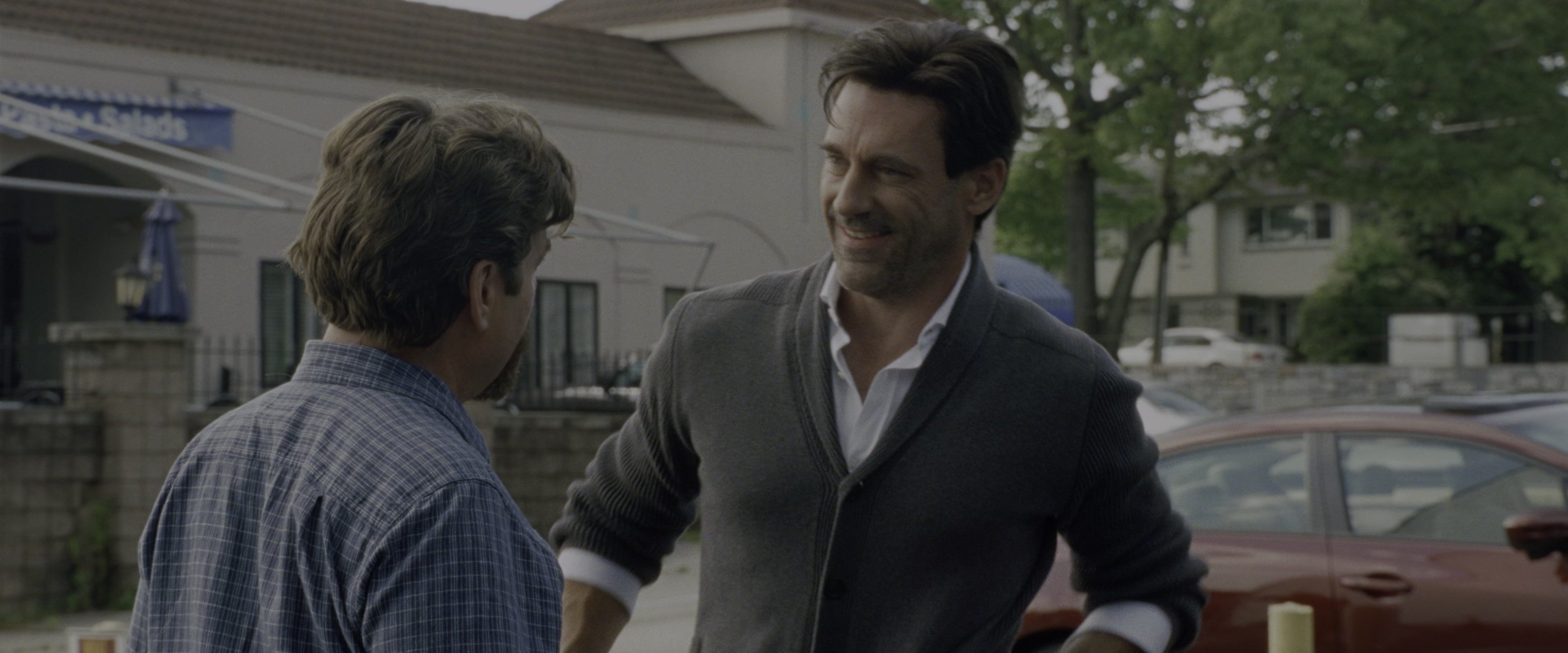 Keeping Up with the Joneses (2016), wide, 2.40:1 — film still