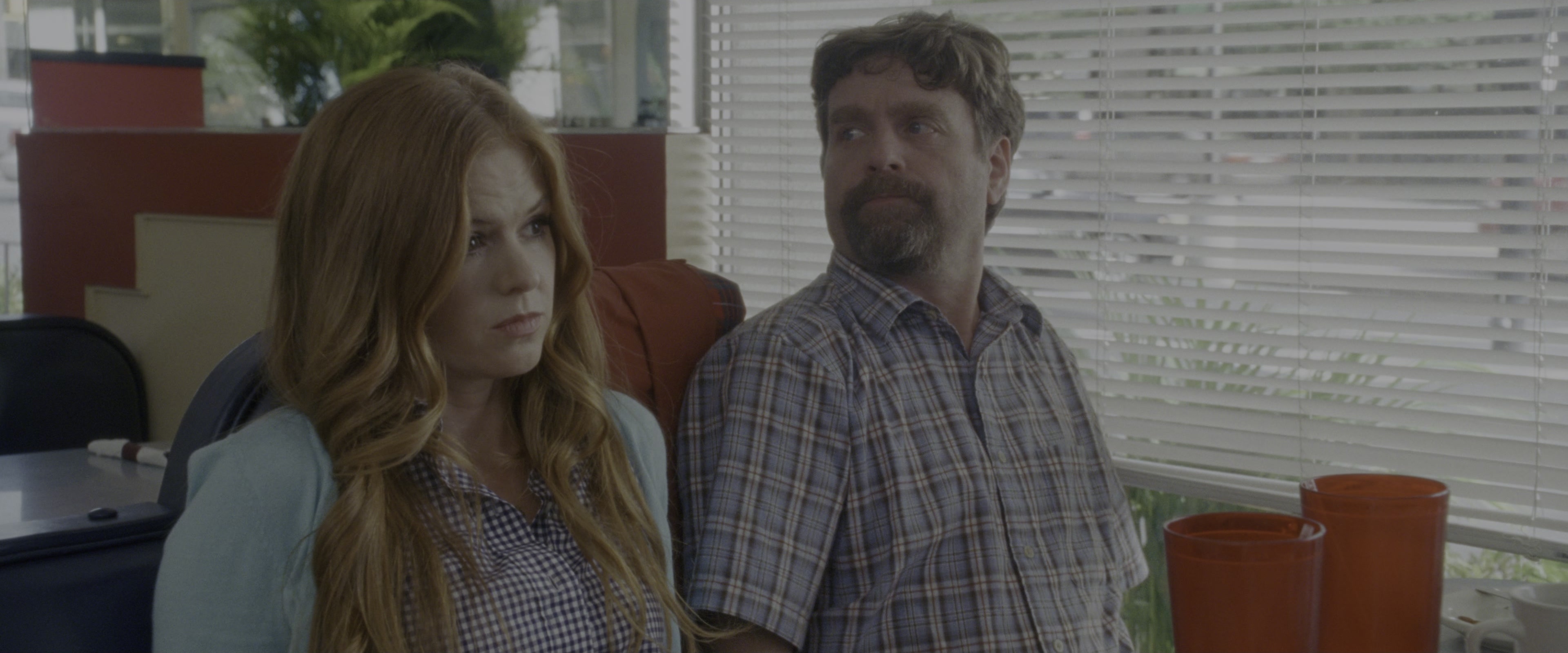 Keeping Up with the Joneses (2016), wide, 2.40:1 — film still