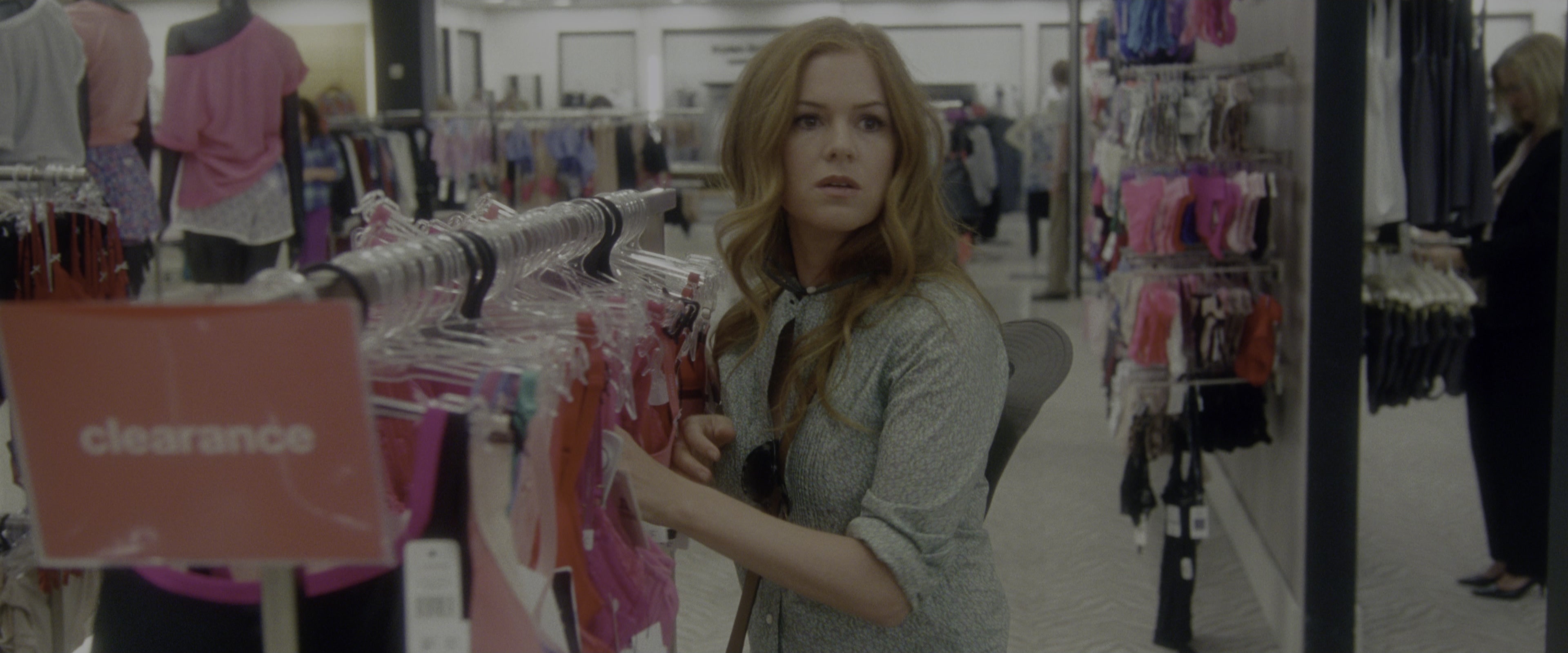 Keeping Up with the Joneses (2016), wide, 2.40:1 — film still