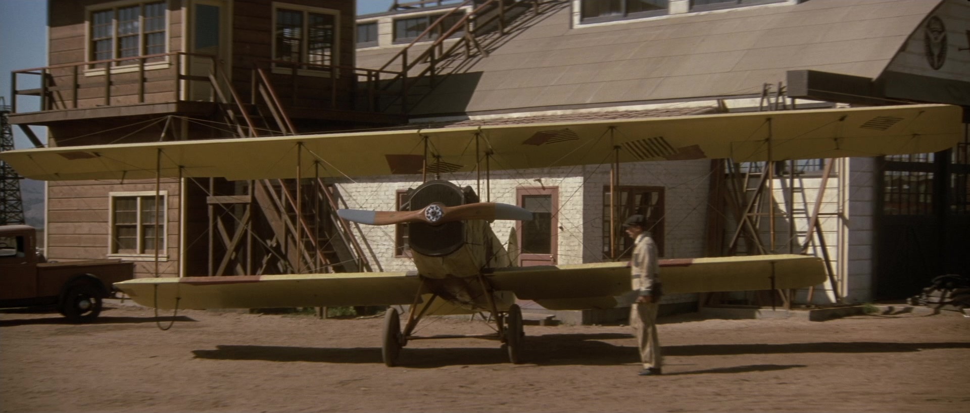 The Rocketeer (1991), wide, 2.35:1 — film still