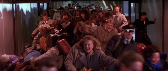 Die Hard 2 — film still