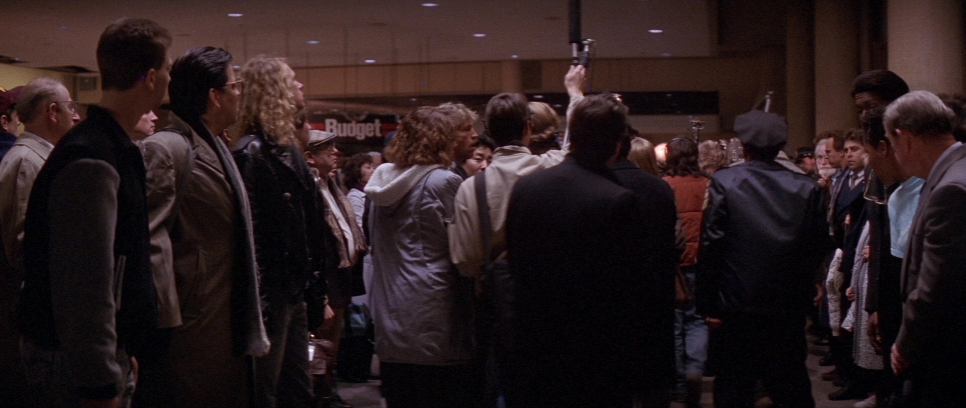 Die Hard 2 (1990), wide, 2.36:1 — film still