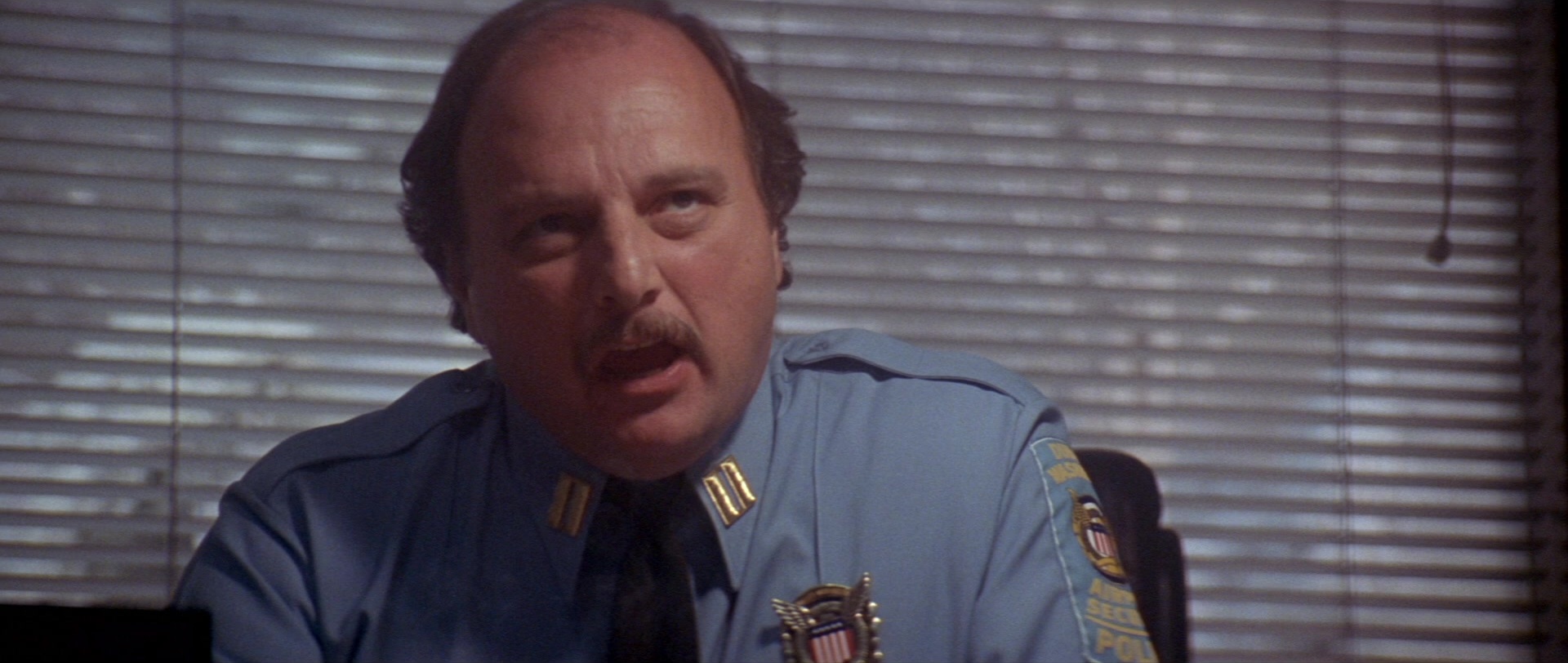 Die Hard 2 (1990), medium, 2.36:1 — film still