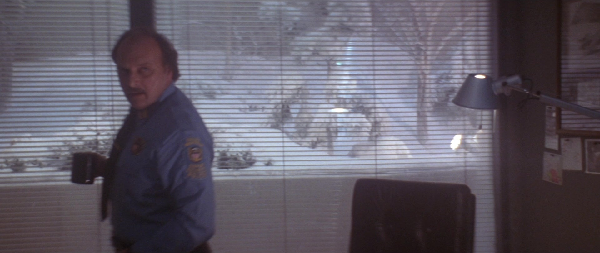 Die Hard 2 (1990), wide, 2.36:1 — film still