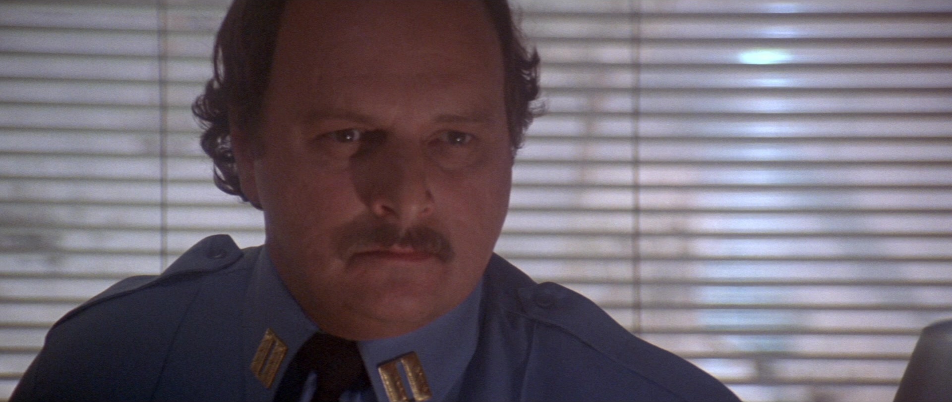 Die Hard 2 (1990), close, 2.36:1 — film still