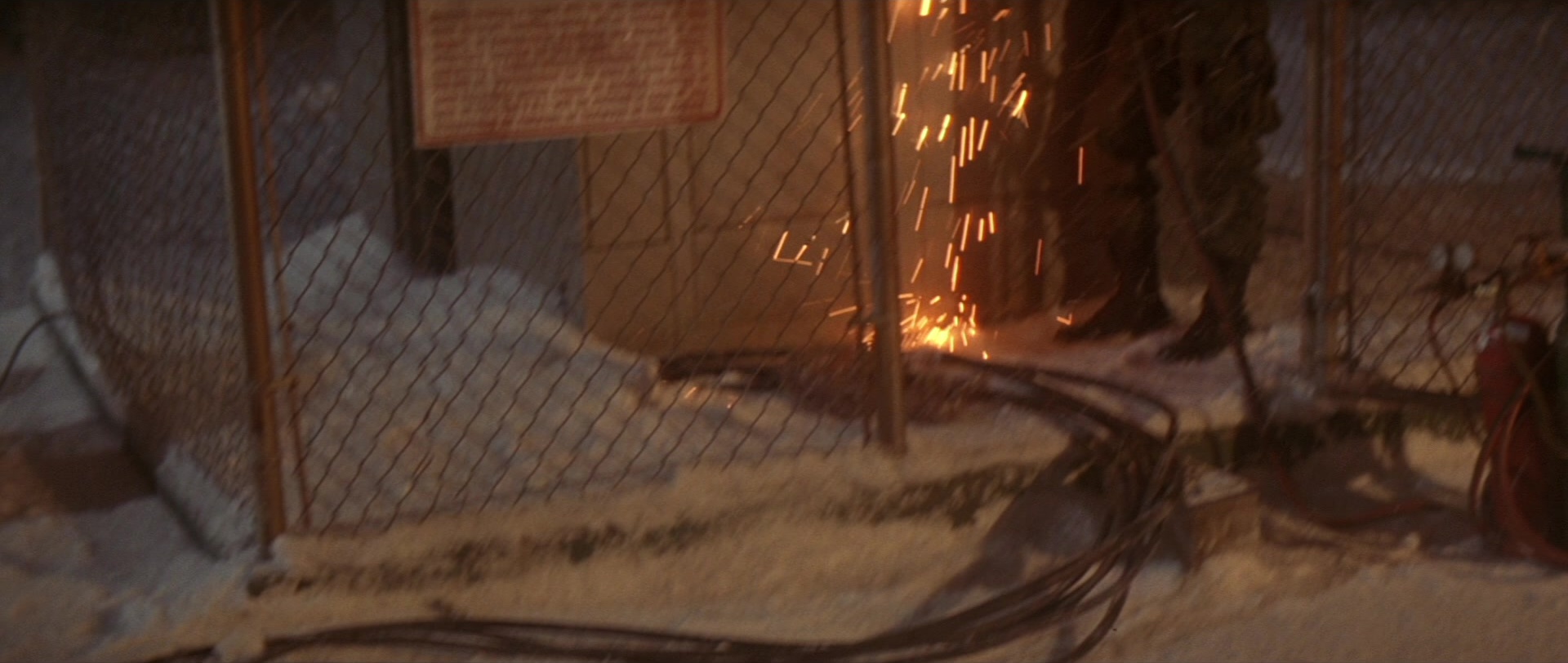 Die Hard 2 (1990), wide, 2.36:1 — film still