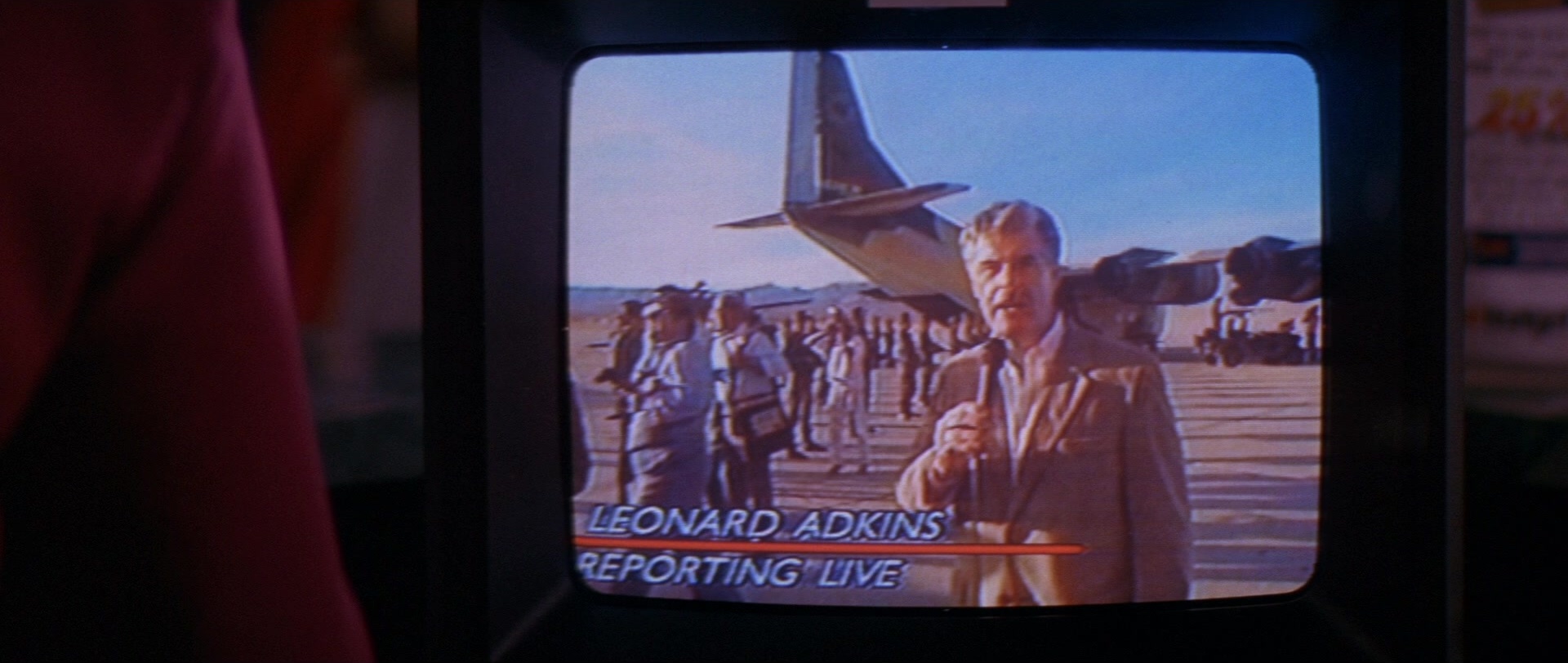 Die Hard 2 (1990), wide, 2.36:1 — film still