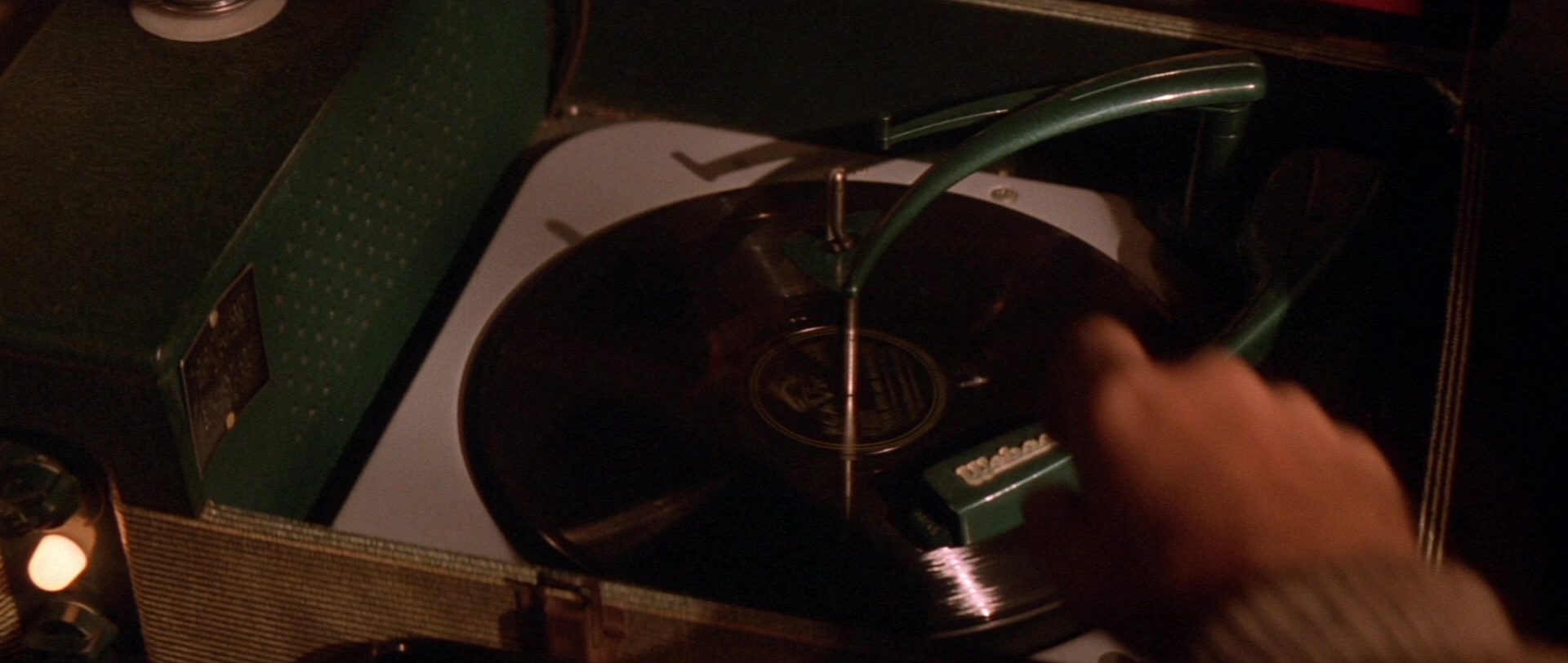 Die Hard 2 (1990), unknown, 2.36:1 — film still