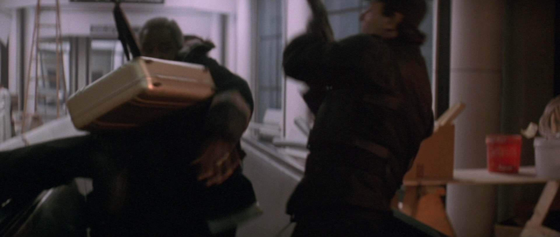 Die Hard 2 (1990), wide, 2.36:1 — film still