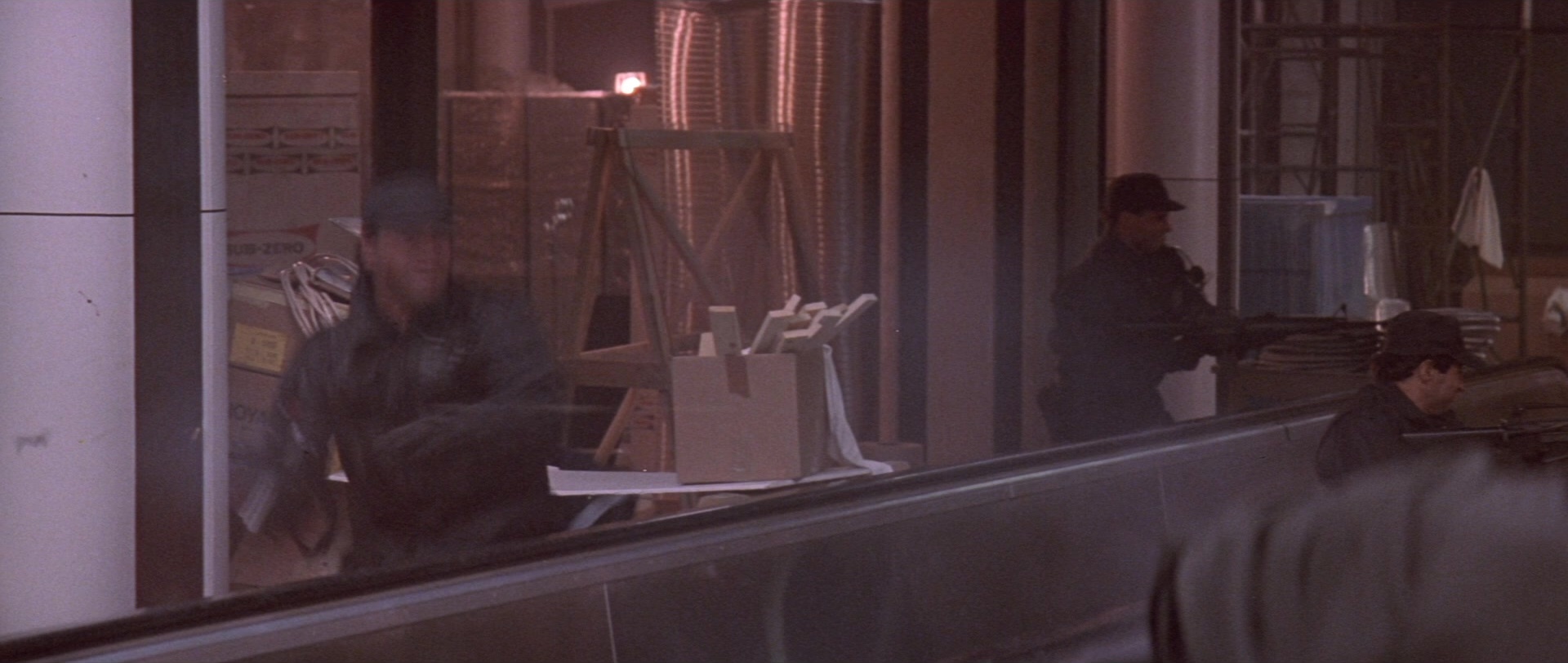 Die Hard 2 (1990), wide, 2.36:1 — film still